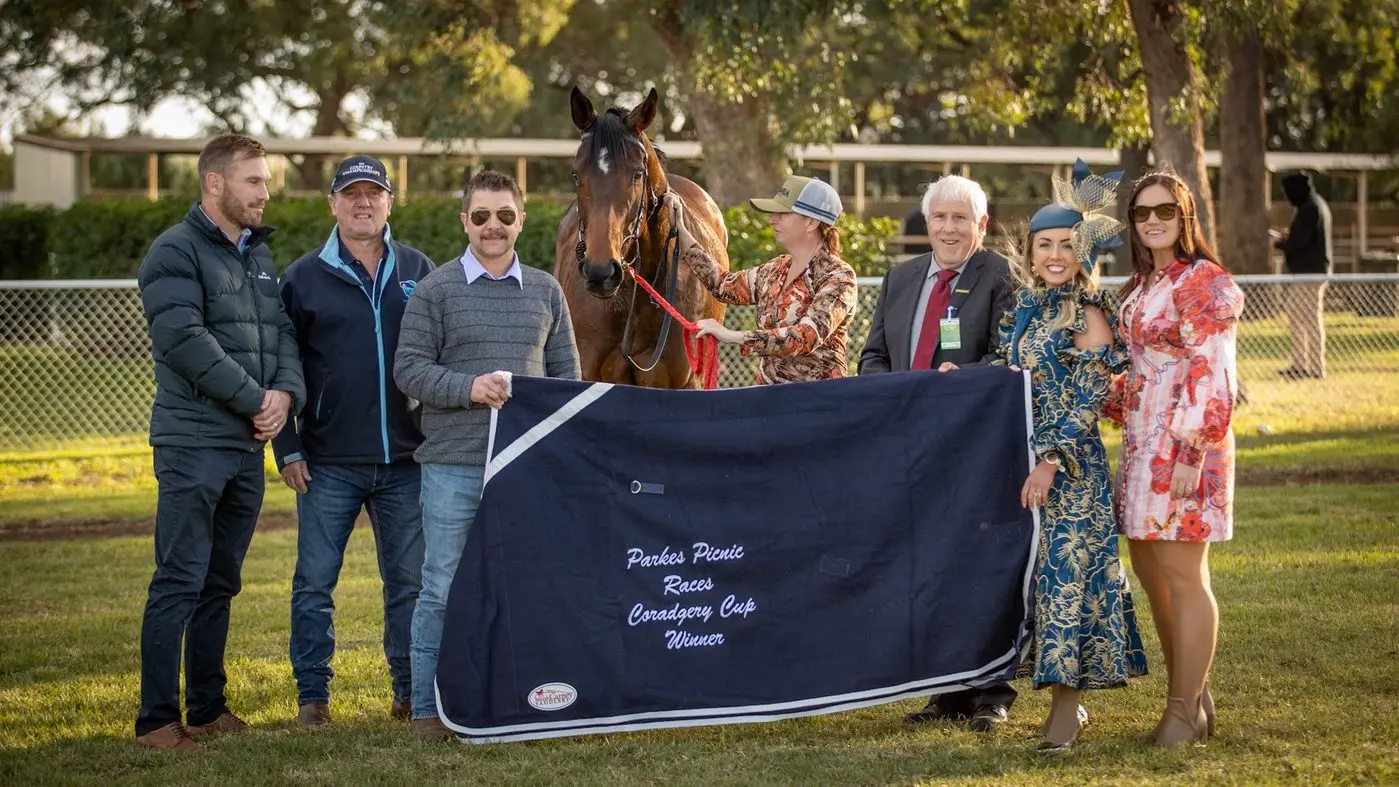 Parkes owner, trainer share in popular picnics win