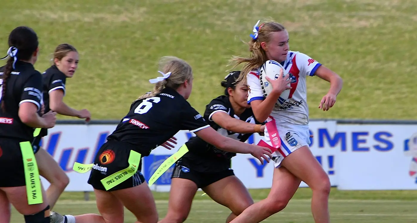 Crushing losses for Spacemen and girls