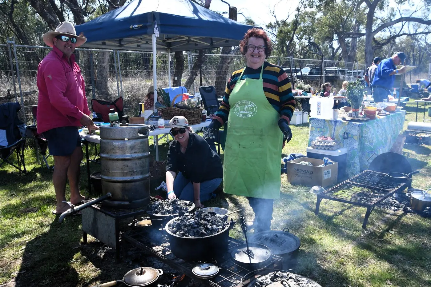 Mark, Nicole and Rosemary Leighton of Trundle cooked Sticky Date Pudding at Trundle Bush Tucker Day. PHOTOS: Jenny Kingham