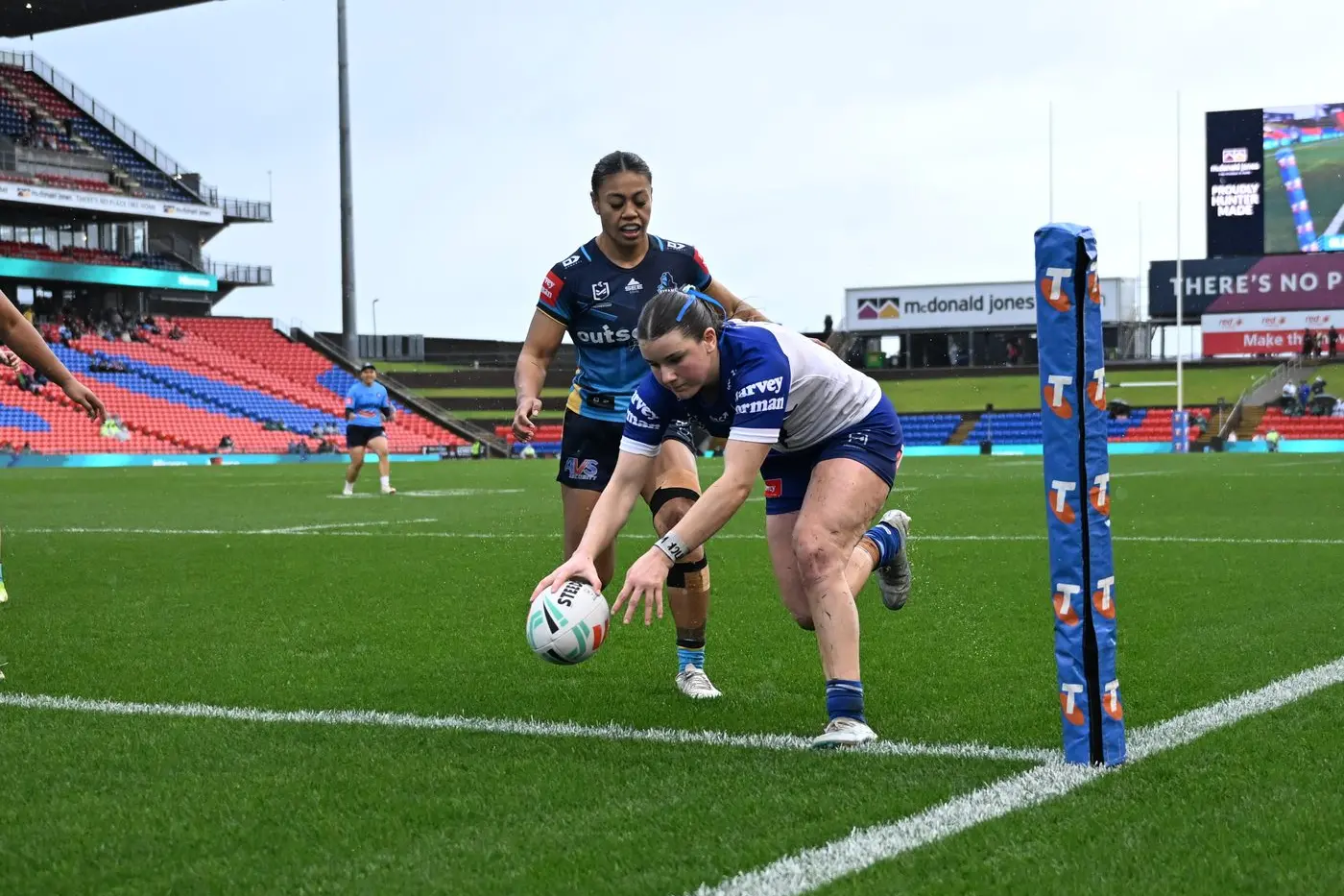 Elizabeth MacGregor from Parkes scored another two tries in her second game in the NRLW. PHOTOS: Anthony Kourembanas, NRL
