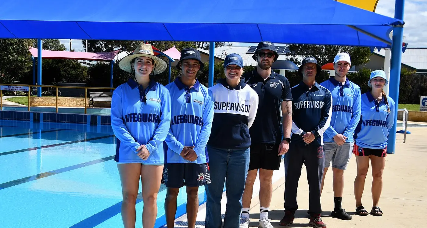 Fine weather forecast for pool opening