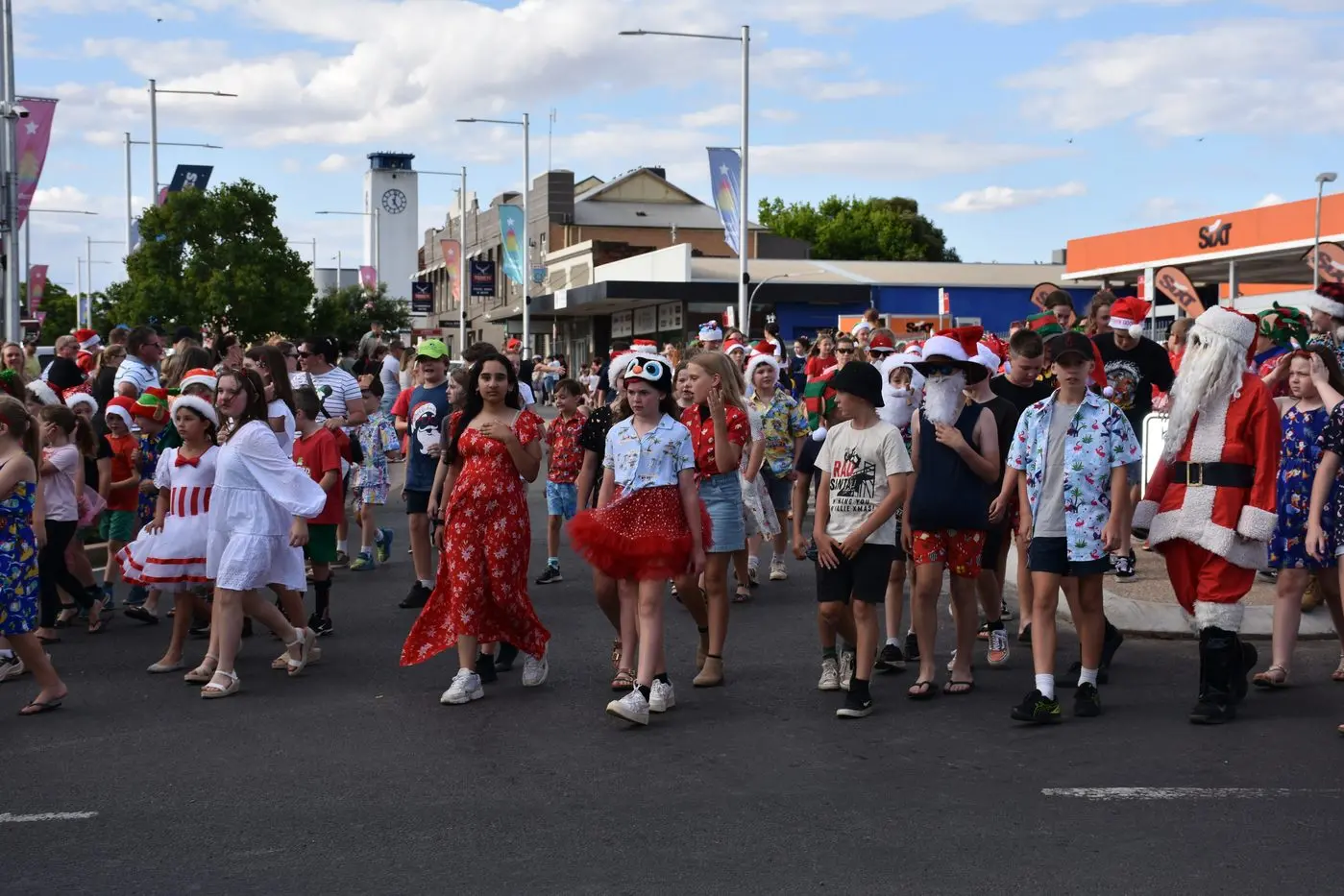Last year\\'s Christmas street parade saw hundreds of Parkes students, dressed in the festive spirit, involved. Photo supplied
