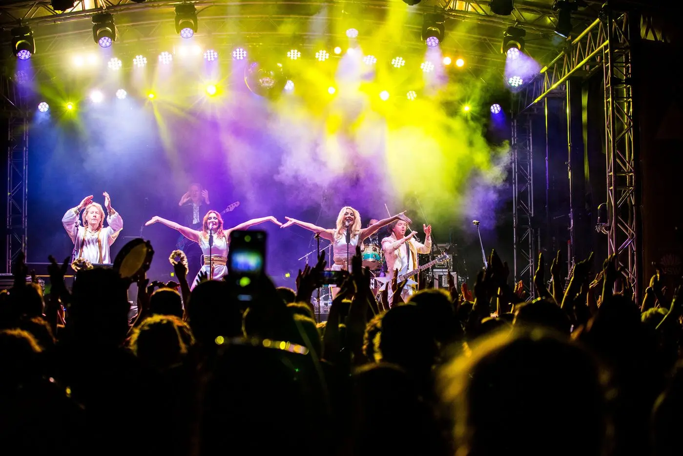 Bjorn Again headlined another incredible ABBA Festival. PHOTO:  StudiOne