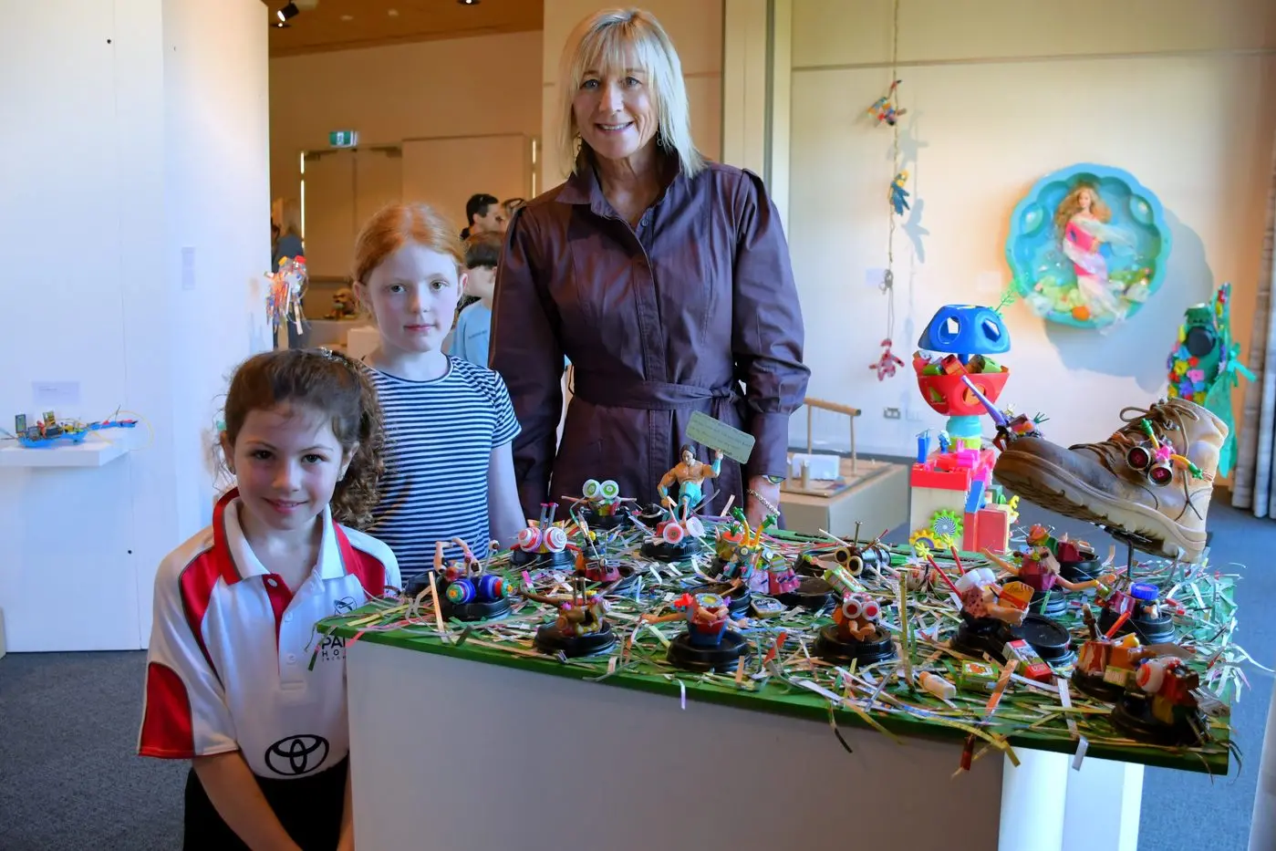 Olivia Sharwood, Maya Tolhurst and Sonia Davies with their winning theme entry by Middleton Public School Year 2 Dolphins - Hey Little Ant. PHOTOS: Jenny Kingham