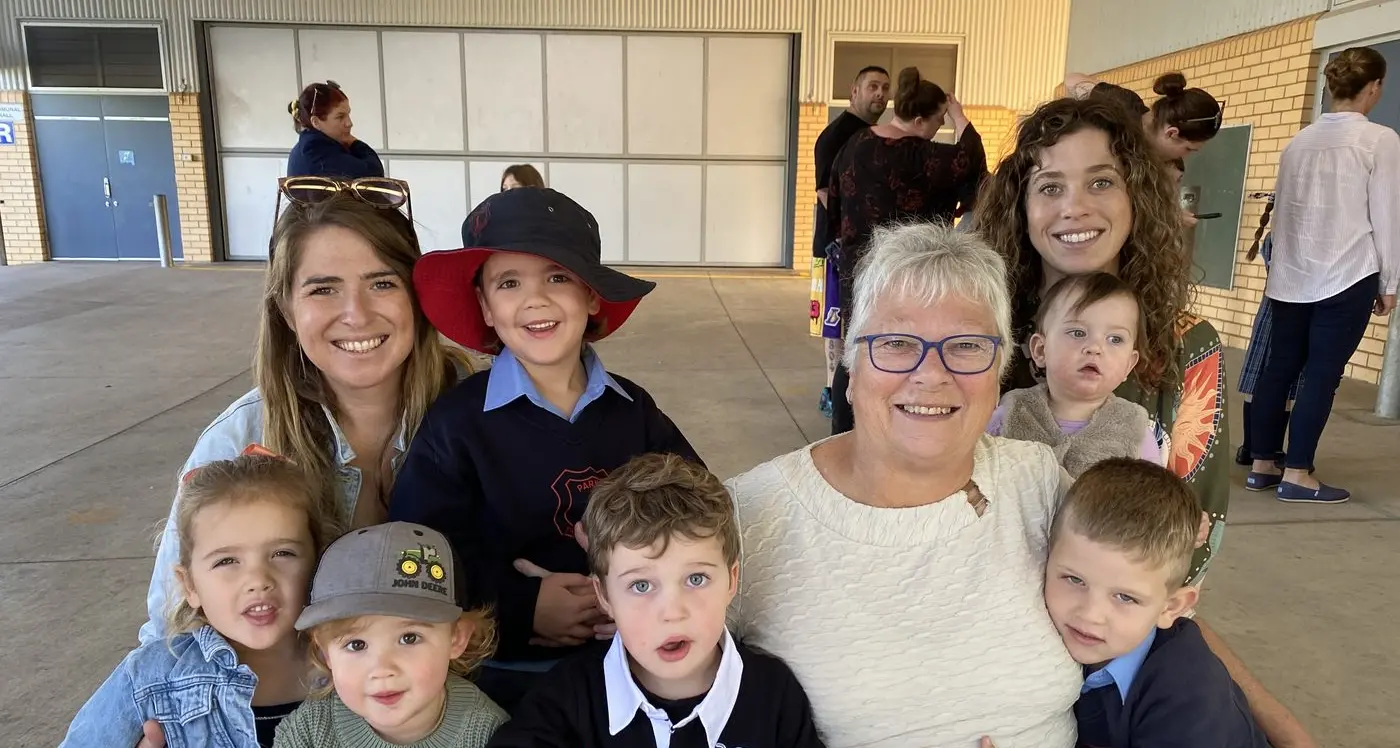 Parkes Public School celebrate Mother's Day