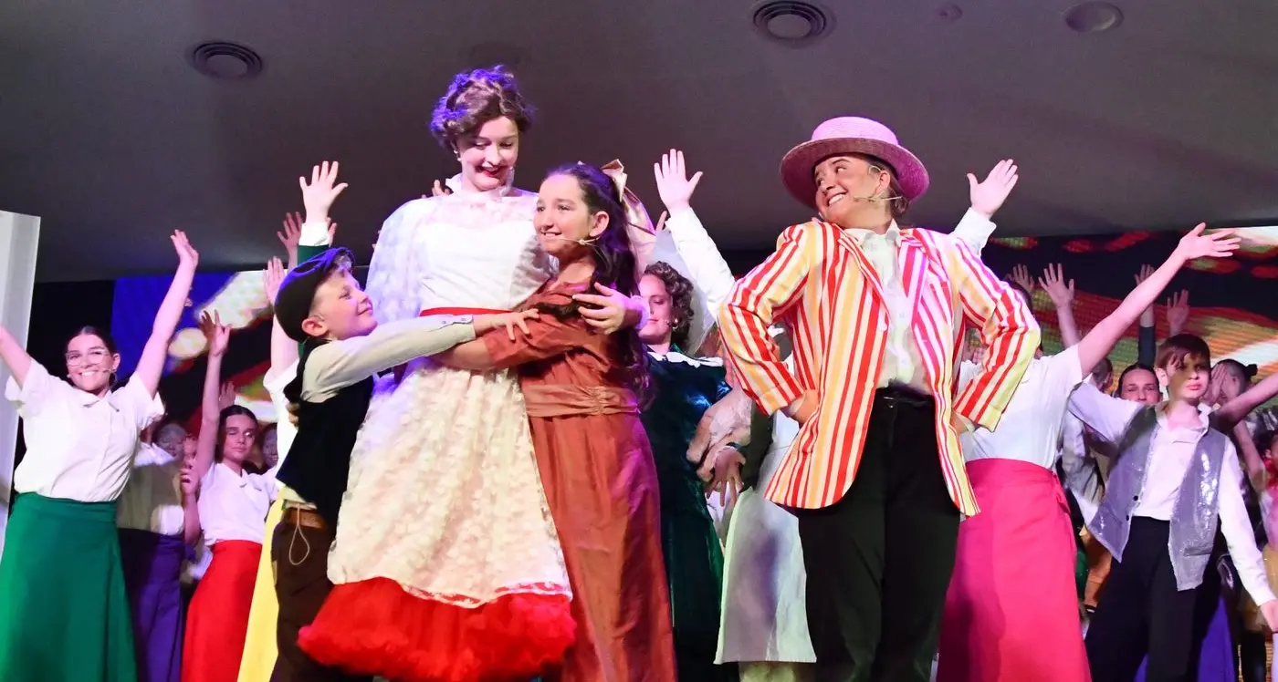 A spoonful of talent at sell-out show