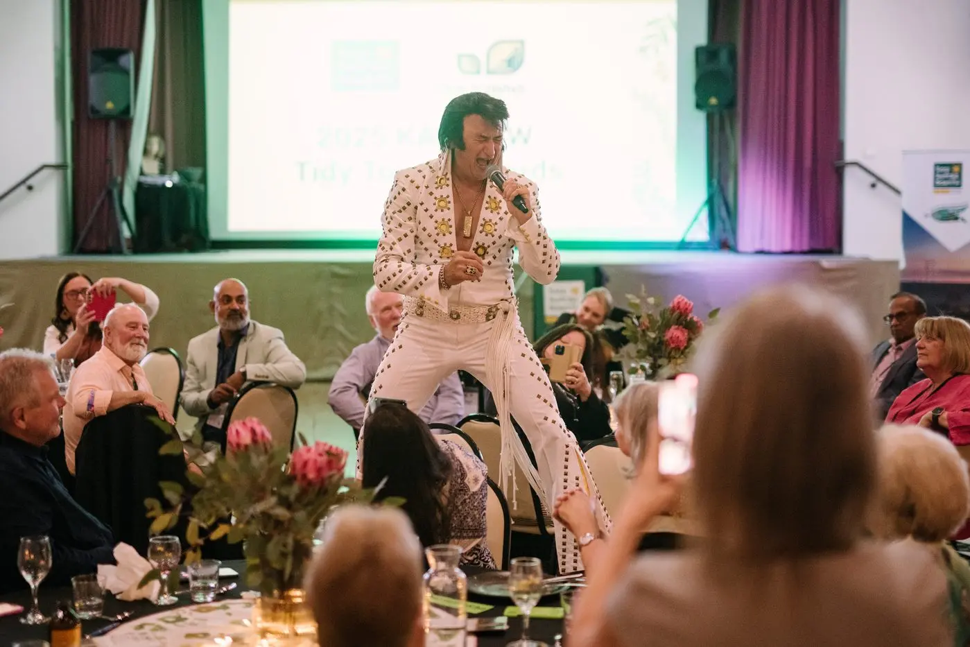 ETA Paul Fenech helped to make the NSW Tidy Towns Awards night at the Parkes Services Club on Saturday unforgettable. PHOTOS: Paul Benjamin Photography