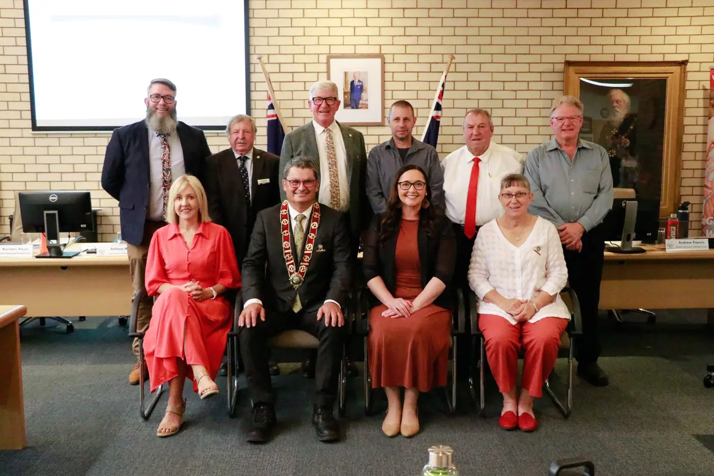 Parkes Shire councillors (back) Doug Pout, George Pratt, Bill Jayet, Matthew Scherer, Ken McGrath, Glenn Wilson (front) Joy Paddison, Mayor Neil Westcott, Deputy Mayor Marg Applebee and Louise O\\'Leary. 
