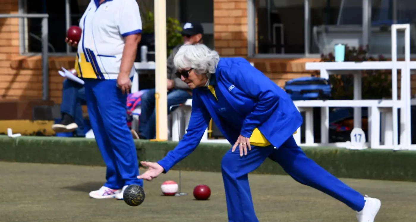 Ann and Lil battle for Minor Singles title