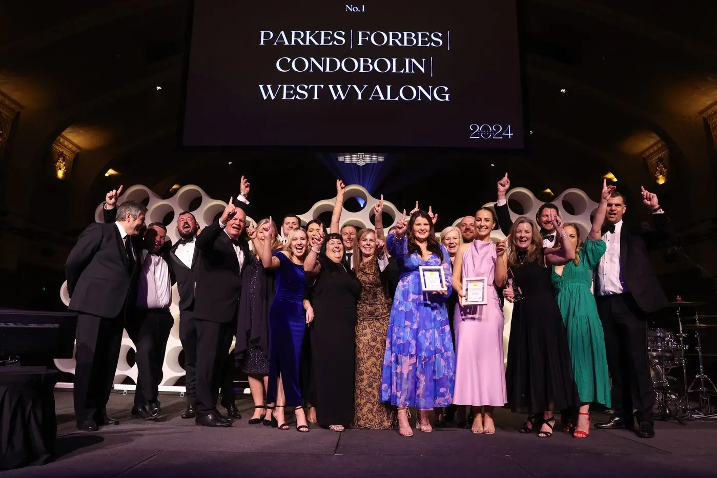 Ray White, Parkes, Forbes, Condobolin, West Wyalong.