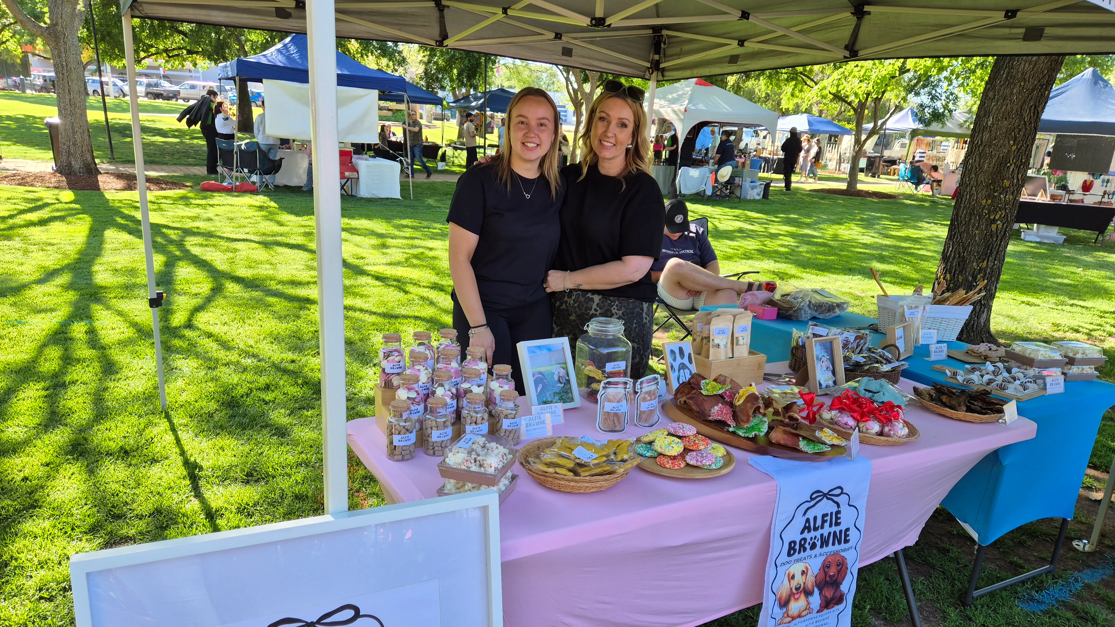 Stallholder EOI's open for next year's Homegrown Parkes