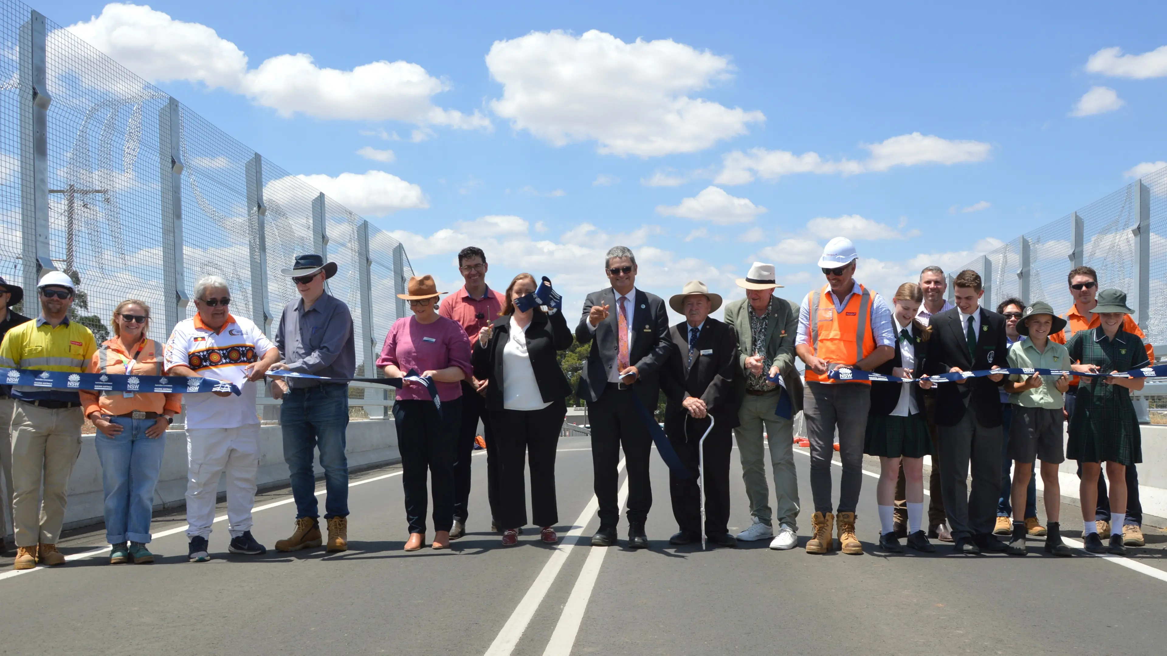 Parkes Bypass is officially complete