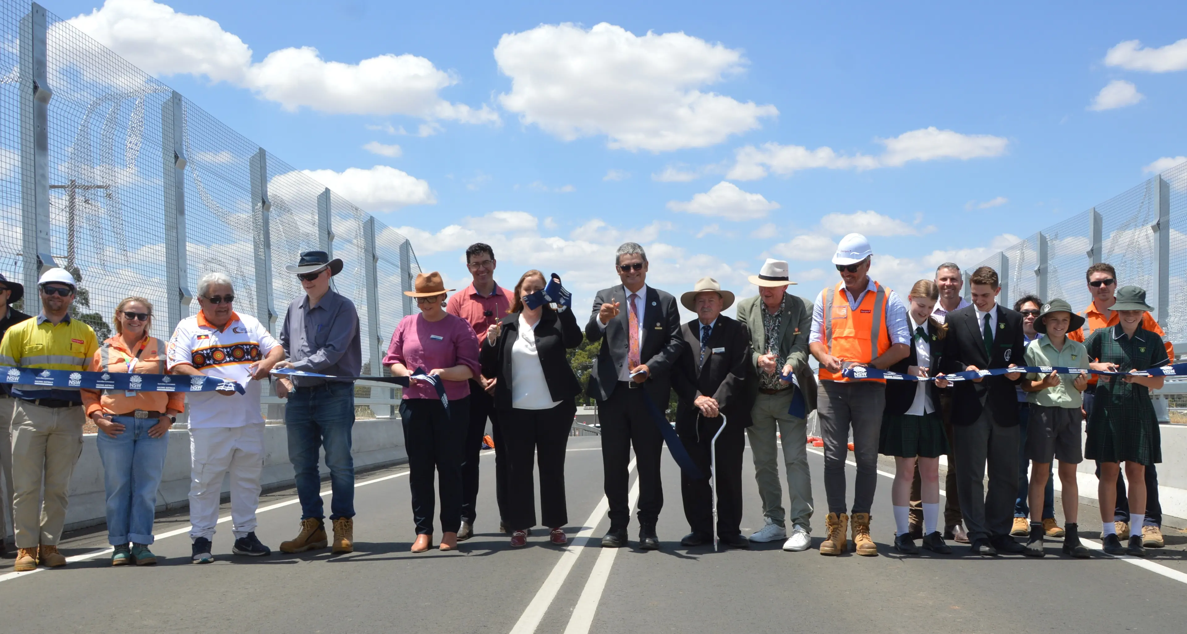 Parkes Bypass is officially complete