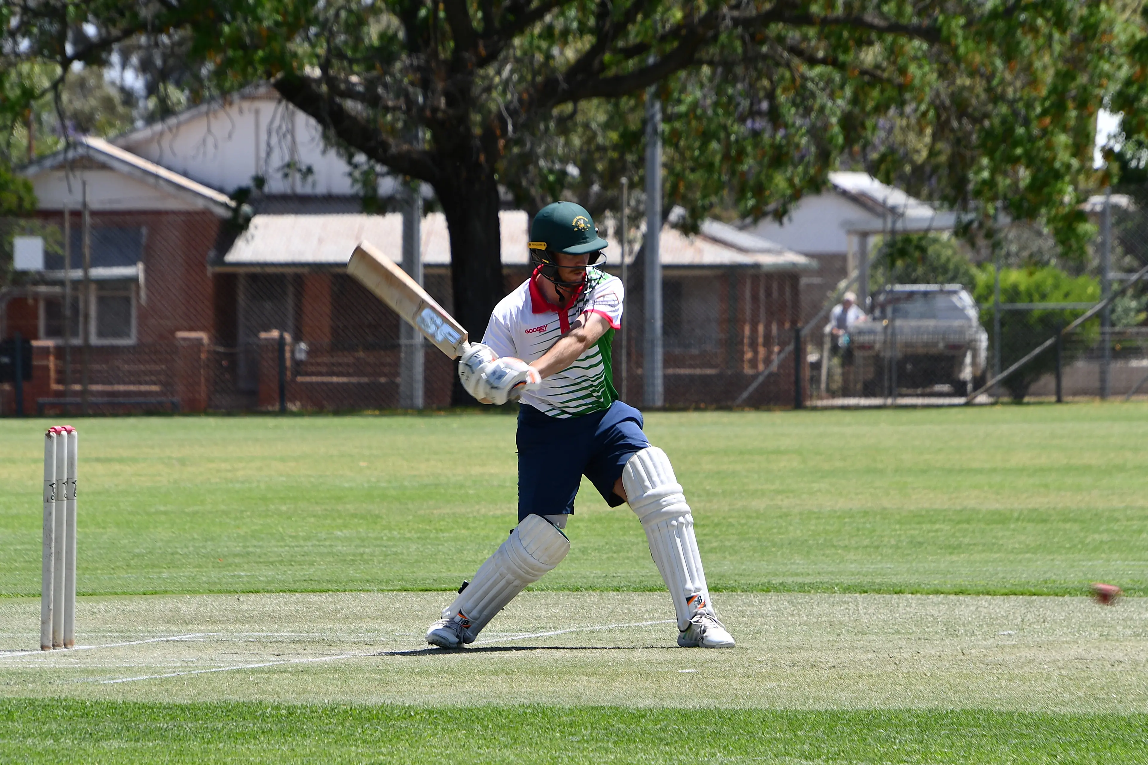 <p>Parkes Raptors\\u2019 Jimmy Kuntze steps up to bat. Raptors recorded a win over VCR Globe in Round 5. PHOTO: Jenny Kingham</p>\\n