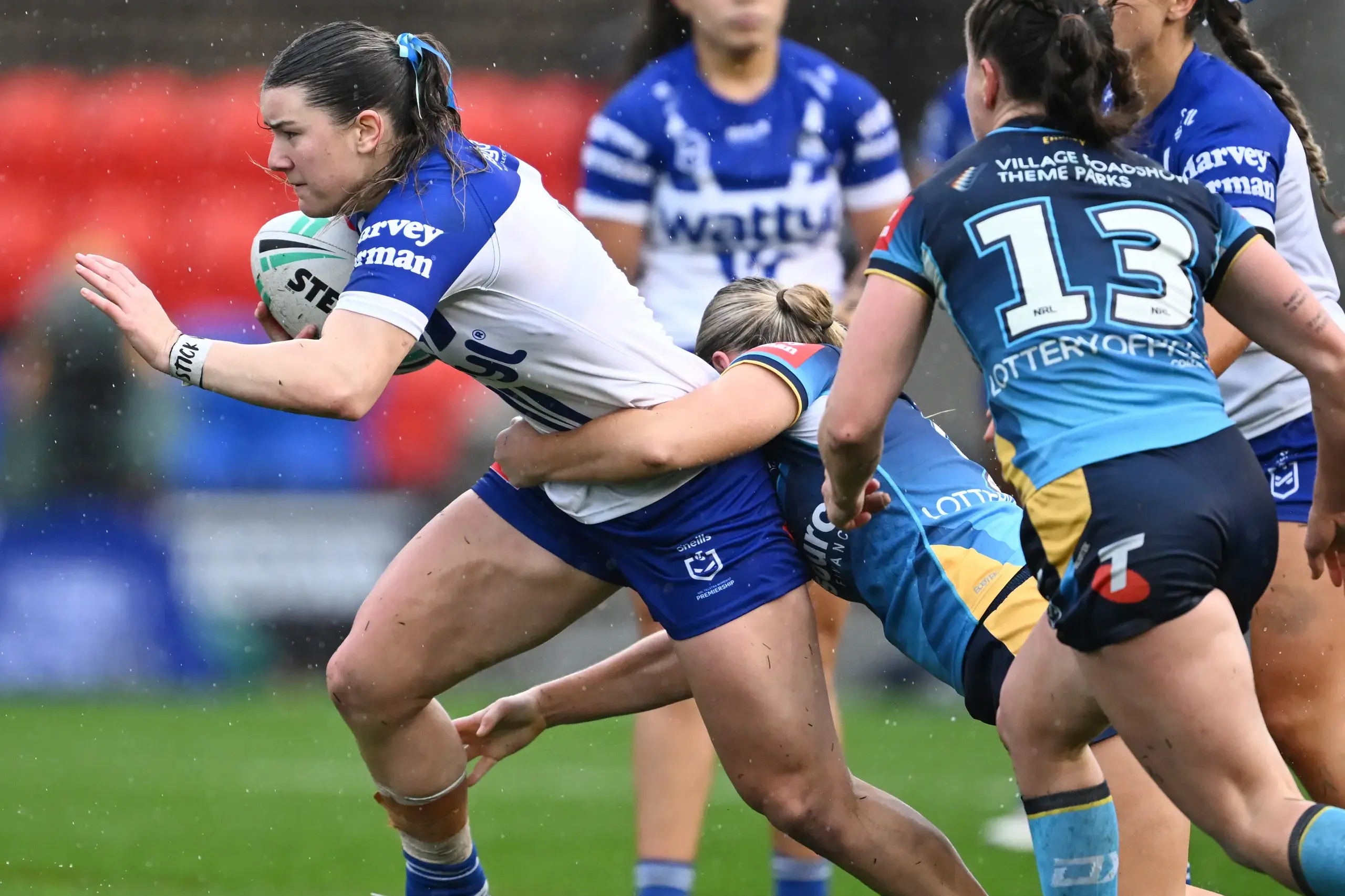 <p>Former Parkes Spaceman junior Elizabeth Macgregor made an impact in this year\\'s NRLW season.</p>\\n