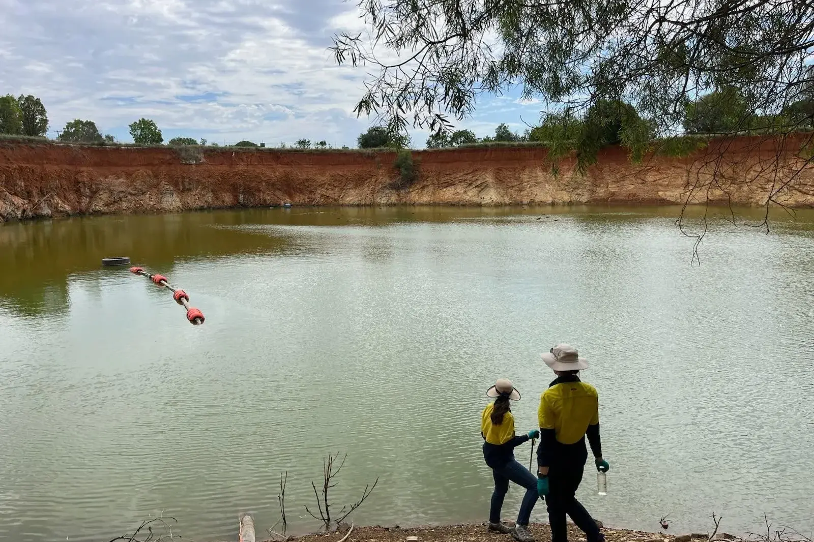 <p>Water quality testing at Brick Pit indicate high salinity levels which makes the water unsuitable for general use.</p>\\n