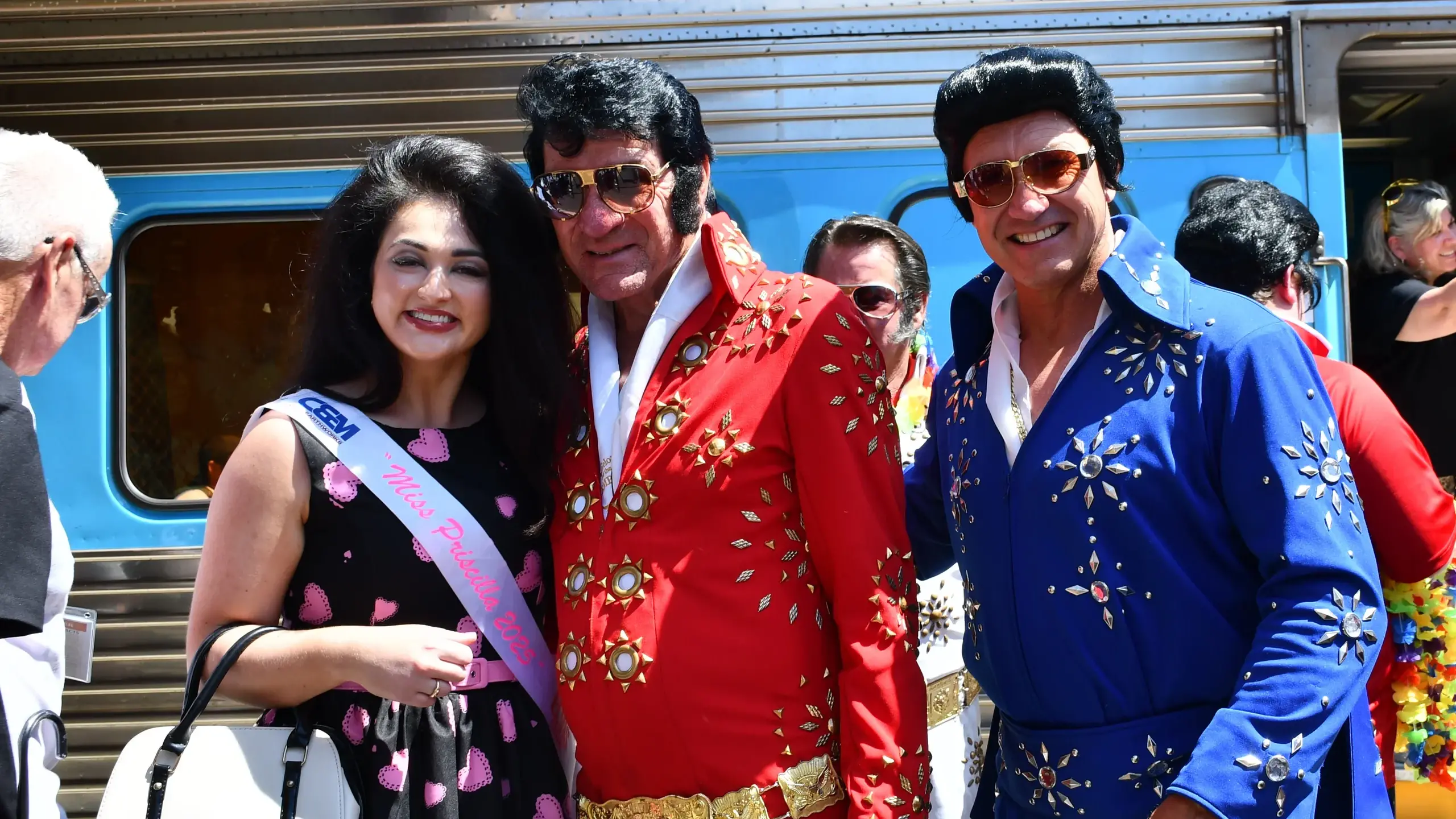 Elvis Express rolls into Parkes on day one