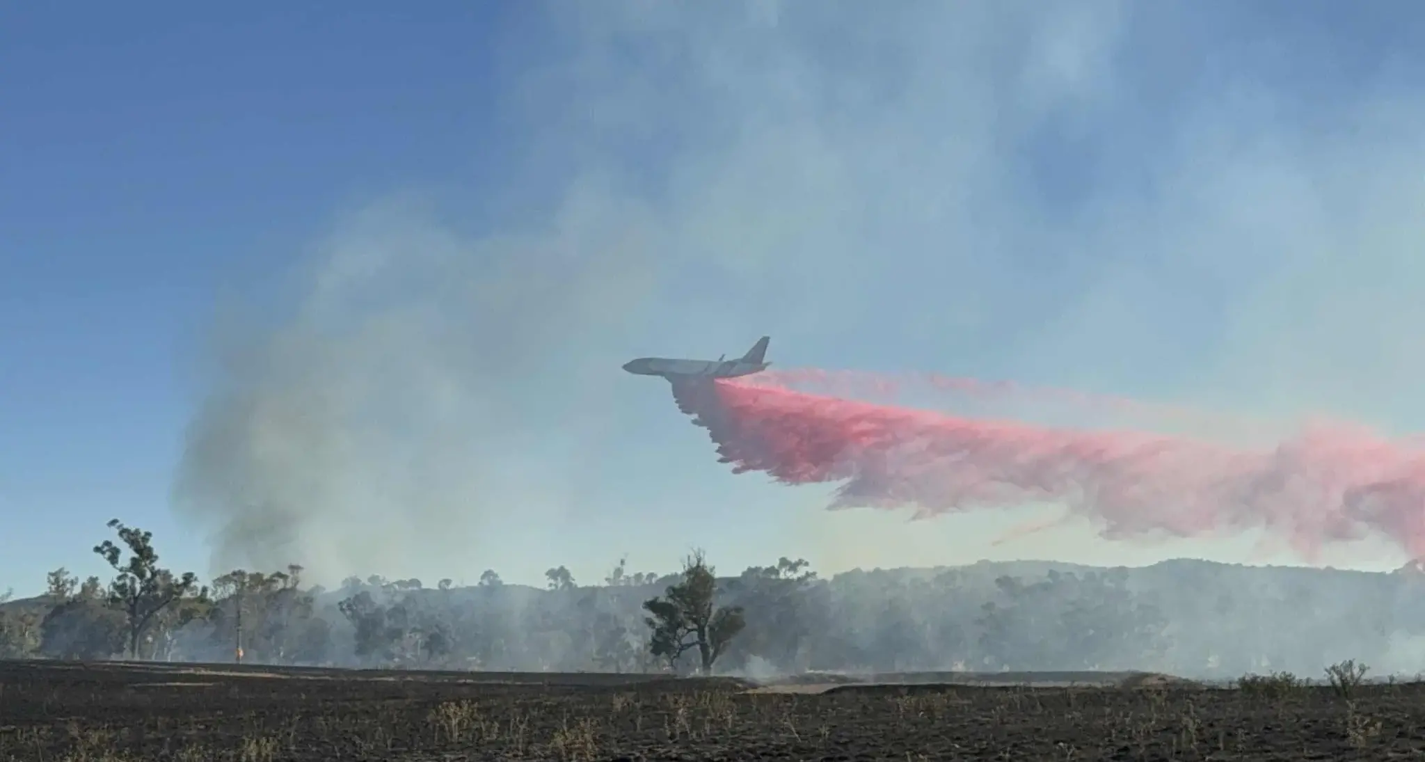 Home destroyed as grassfire burns through 647 hectares
