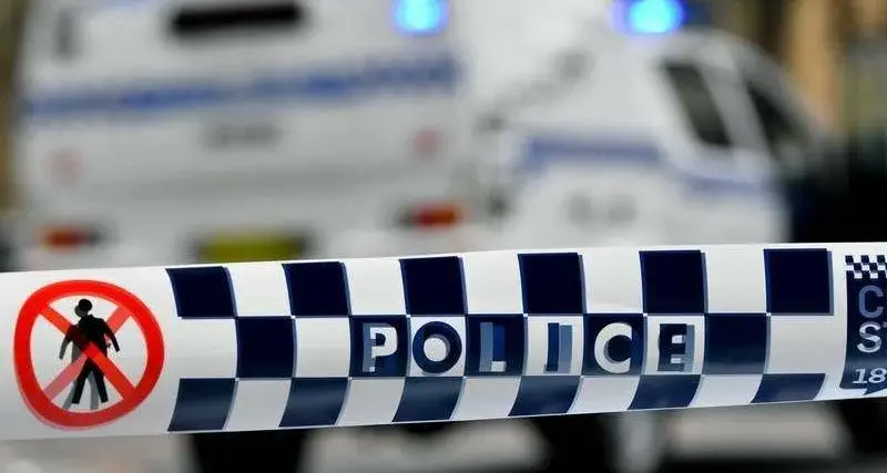 Woman dies in crash on Henry Parkes Way
