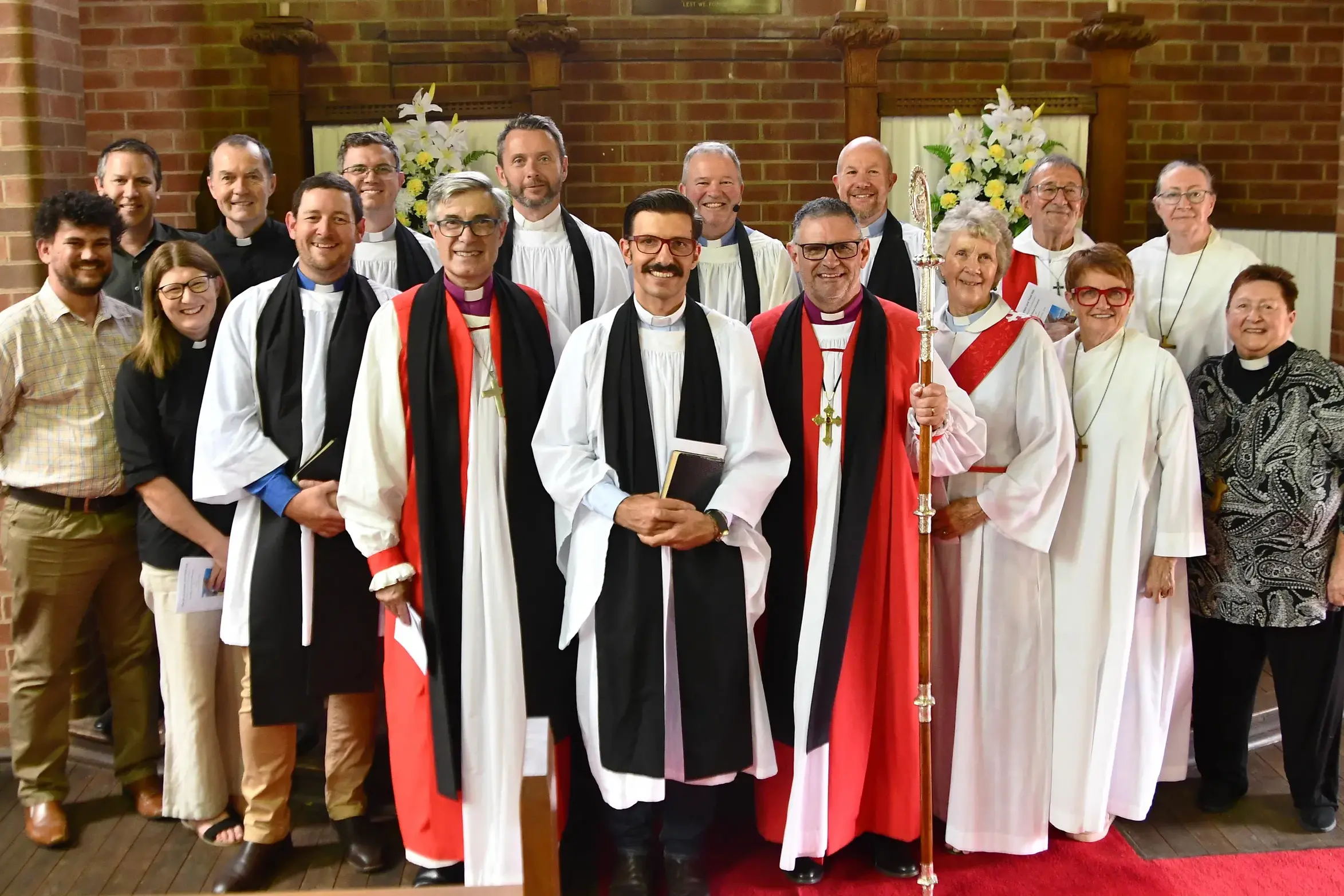 <p>Many of the local Parkes and Peak Hill Parish, Bathurst Diosesan and Armidale Dioscesan clergy attended the commissioning of Rev\\u2019d Steve Cimarosti on 7 February. PHOTOS: Jenny Kingham</p>\\n