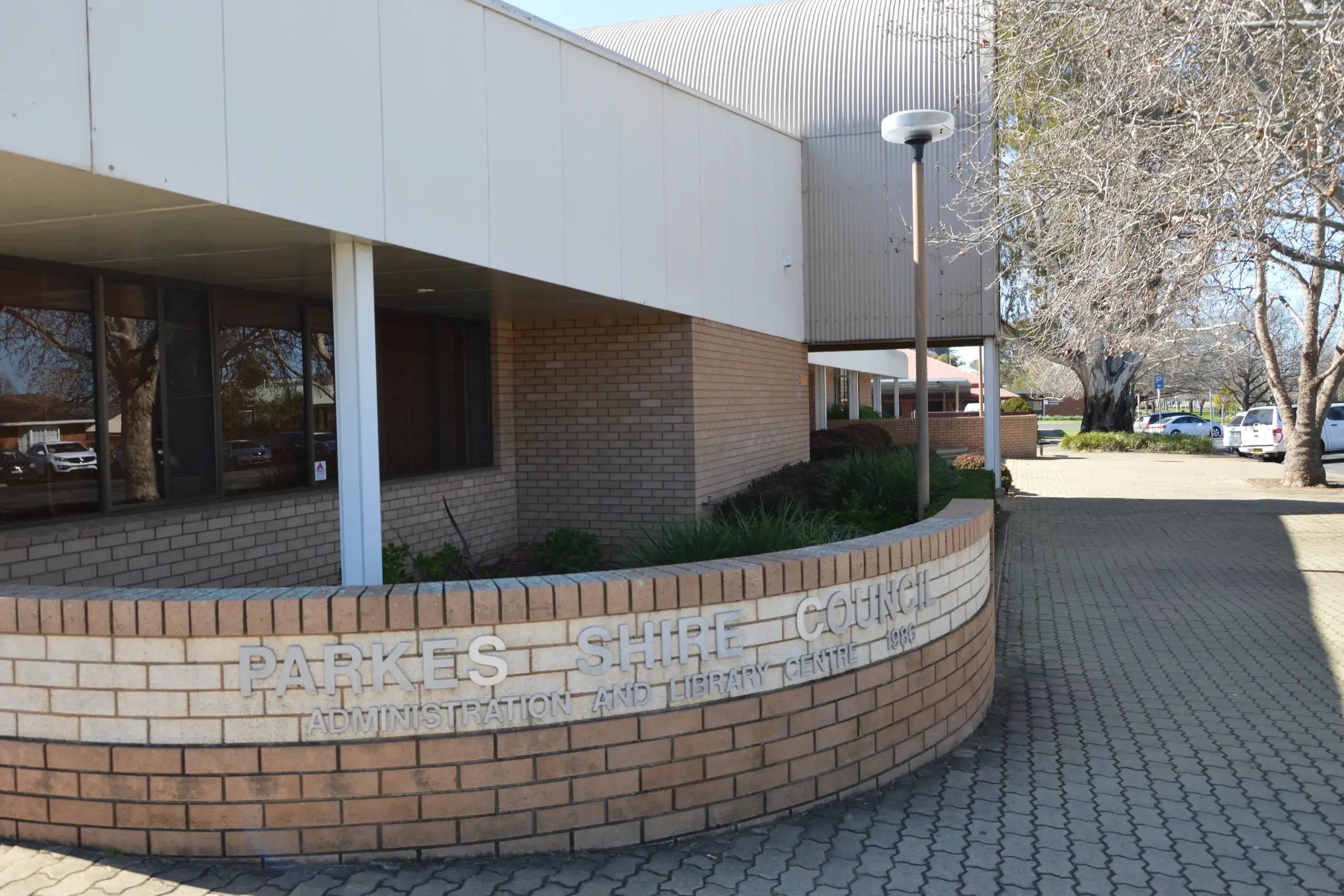<p>Parkes Shire Council administration offices and council chambers.</p>\\n