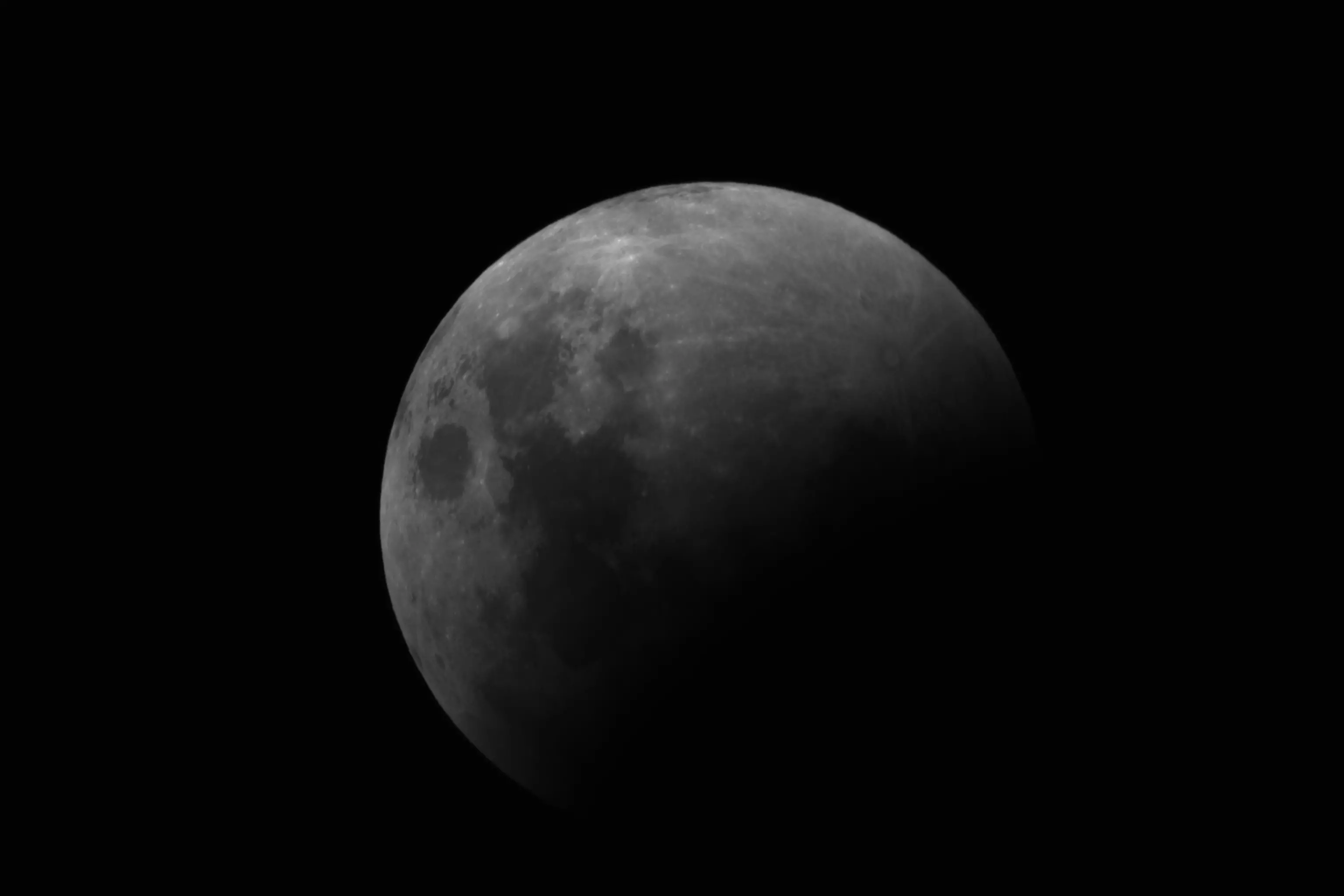 <p>During the March 3 lunar eclipse, the Earth\\u2019s shadow can be seen moving across the Moon\\u2019s surface as it begins to darken. PHOTO: A Abbey</p>\\n