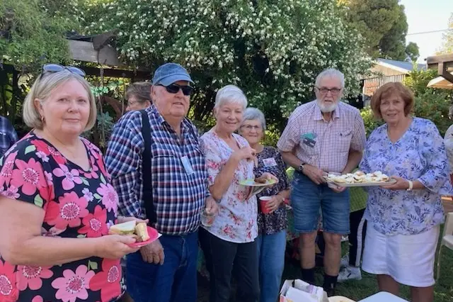 <p>Pam Patrick, David Hewett, Krys Szabo, Trish Simpson, Brian Nelson and our lovely host Lorraine Chambers.</p>\\n