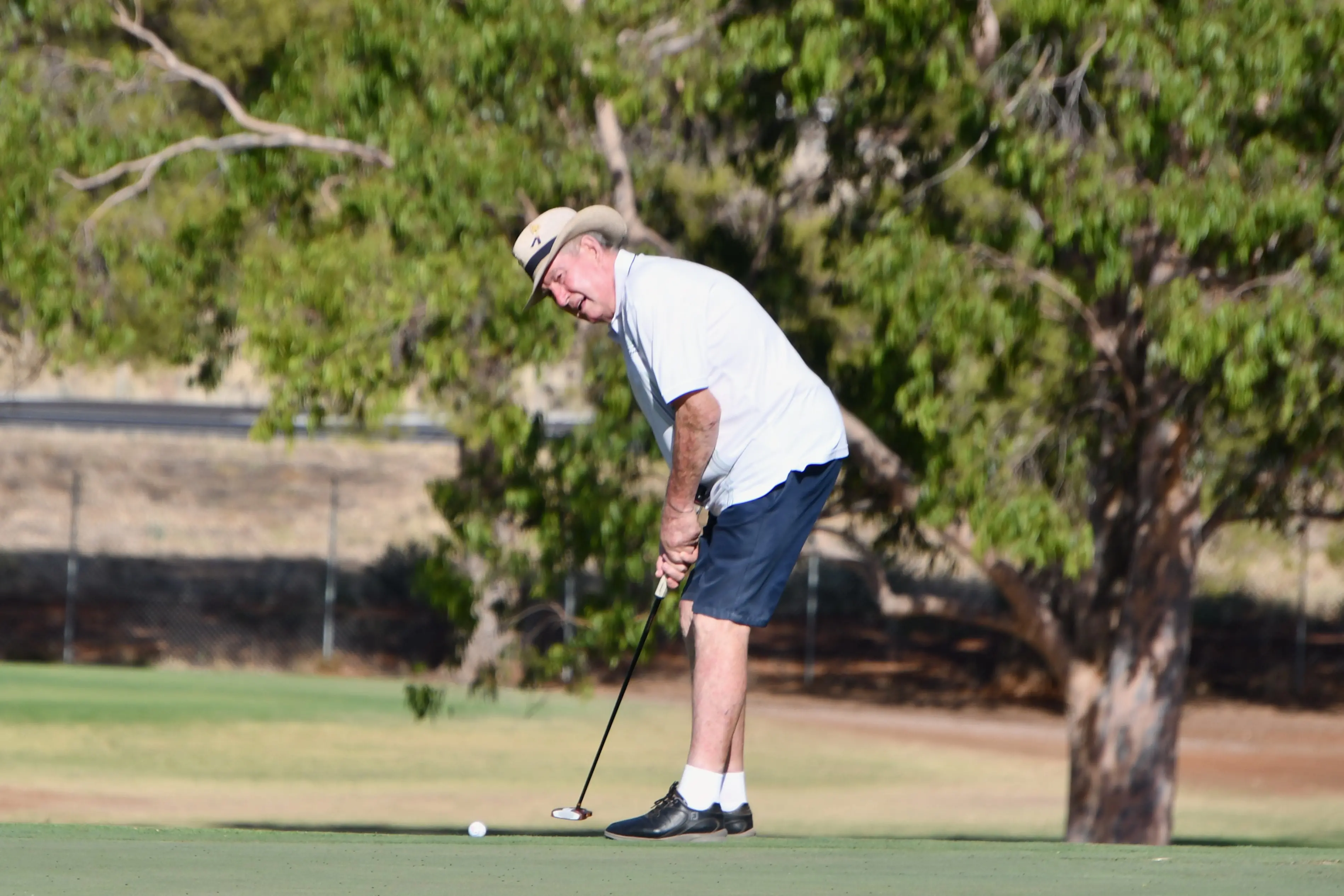 <p>Ross Smith was spotted having a hit at the Parkes Golf Course during summer this year. PHOTO: Jenny Kingham</p>\\n