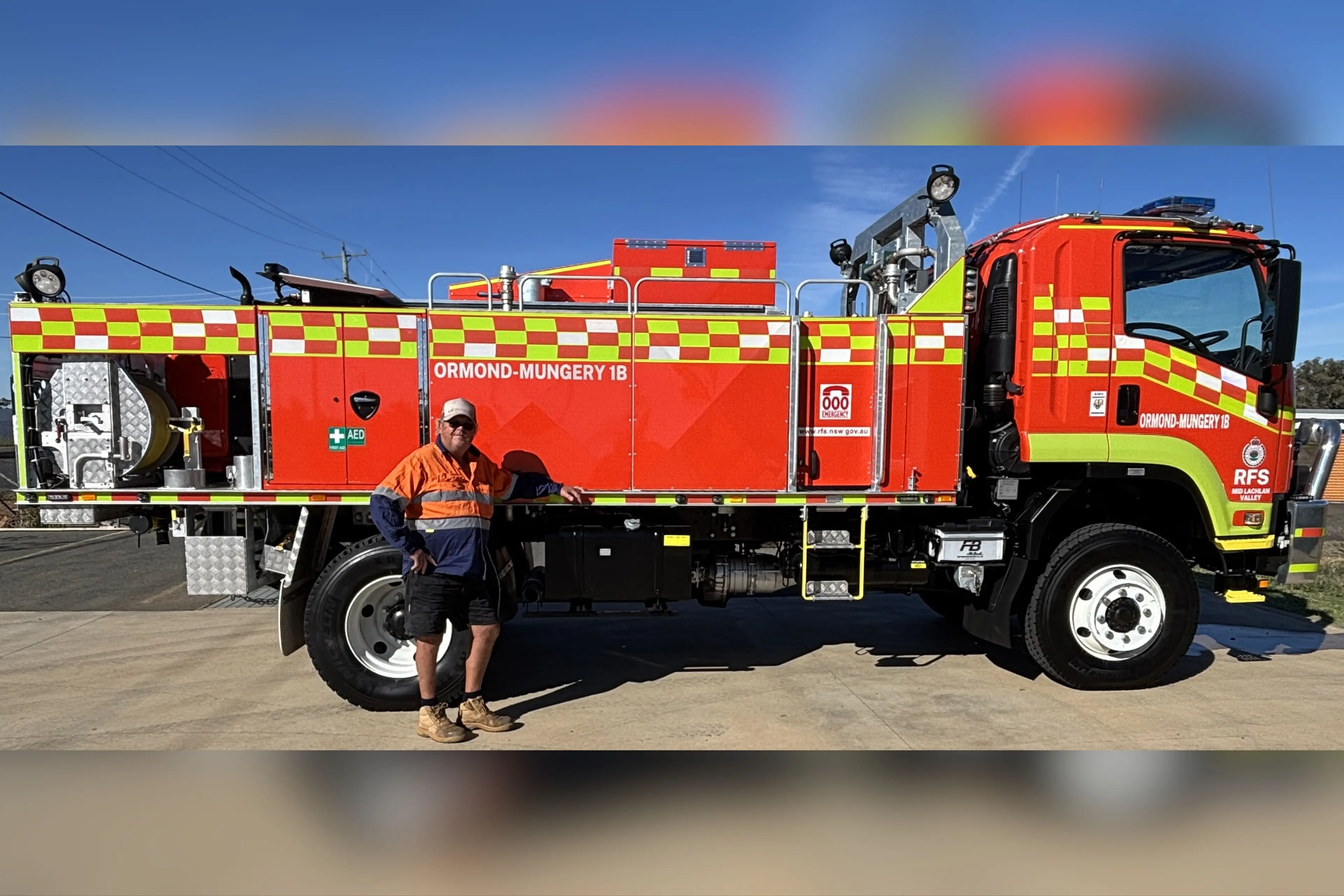 <p>Ormond\\u2013Mungery Brigade captain Ross Newbigging from the Parkes Shire with their new Category 1 tanker.</p>\\n