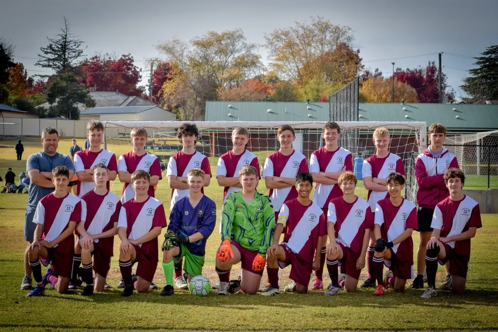 <p>U16 Boys Lachlan United rep side played two games in Bathurst to start the season and won both.</p>\\n