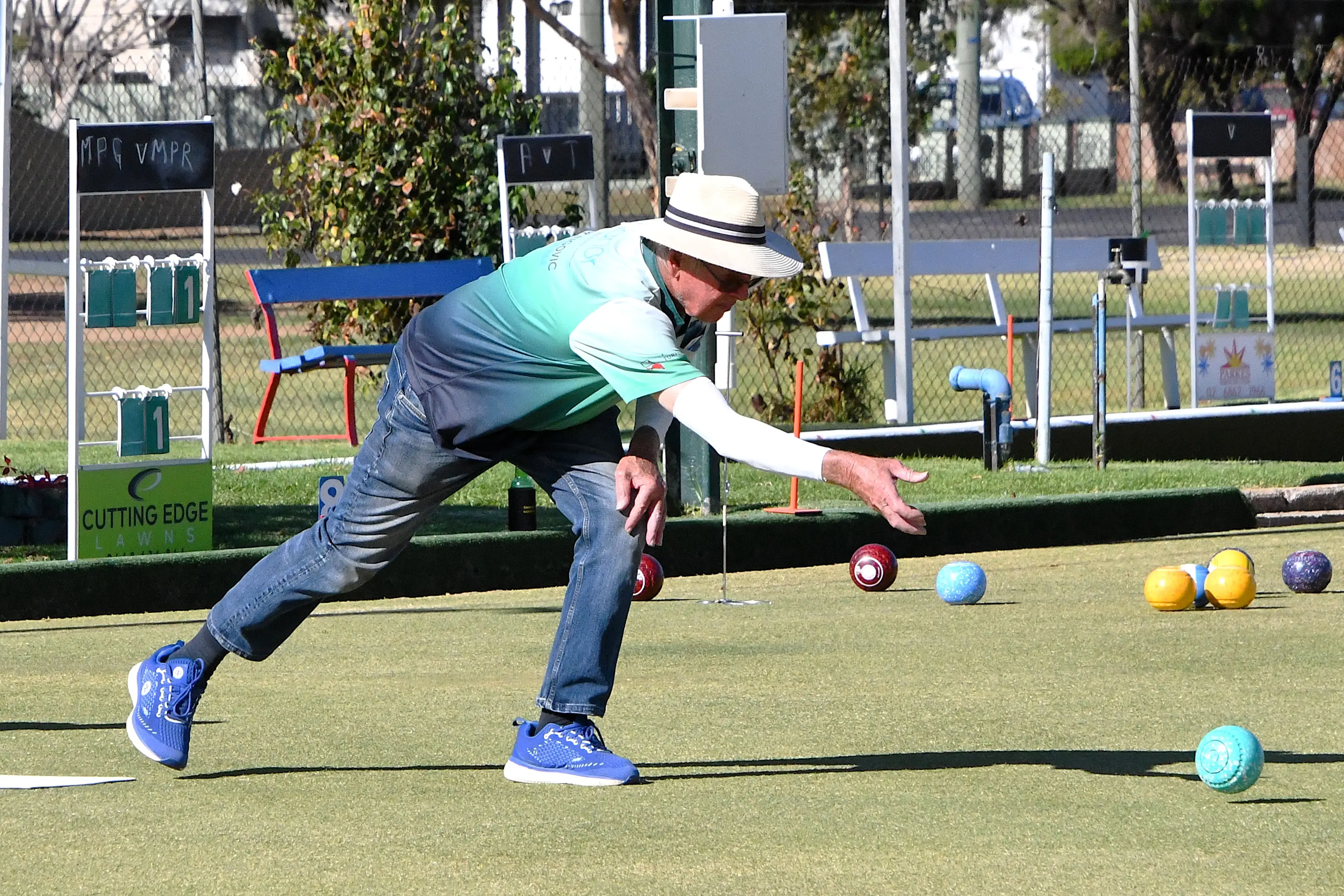 <p>Allan Curteis was among the runners-up in what was a beautiful day of social bowls last Wednesday.</p>\\n