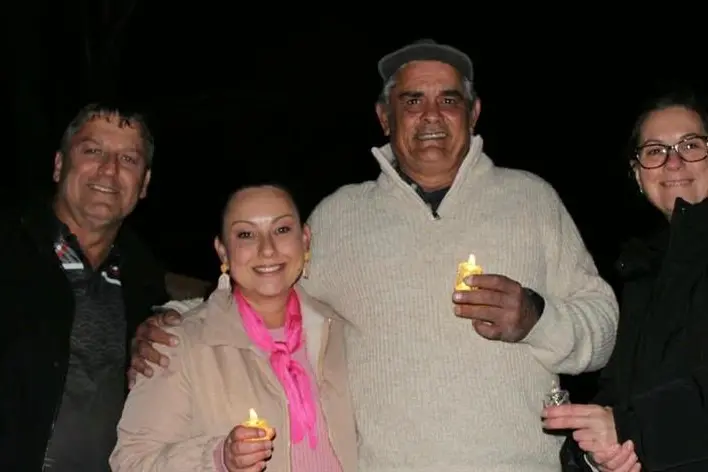 <p>Michael James, Amanda Corcoran, Wayne Bloomfield, Karen James. PHOTOS: Lisa Loken</p>\\n