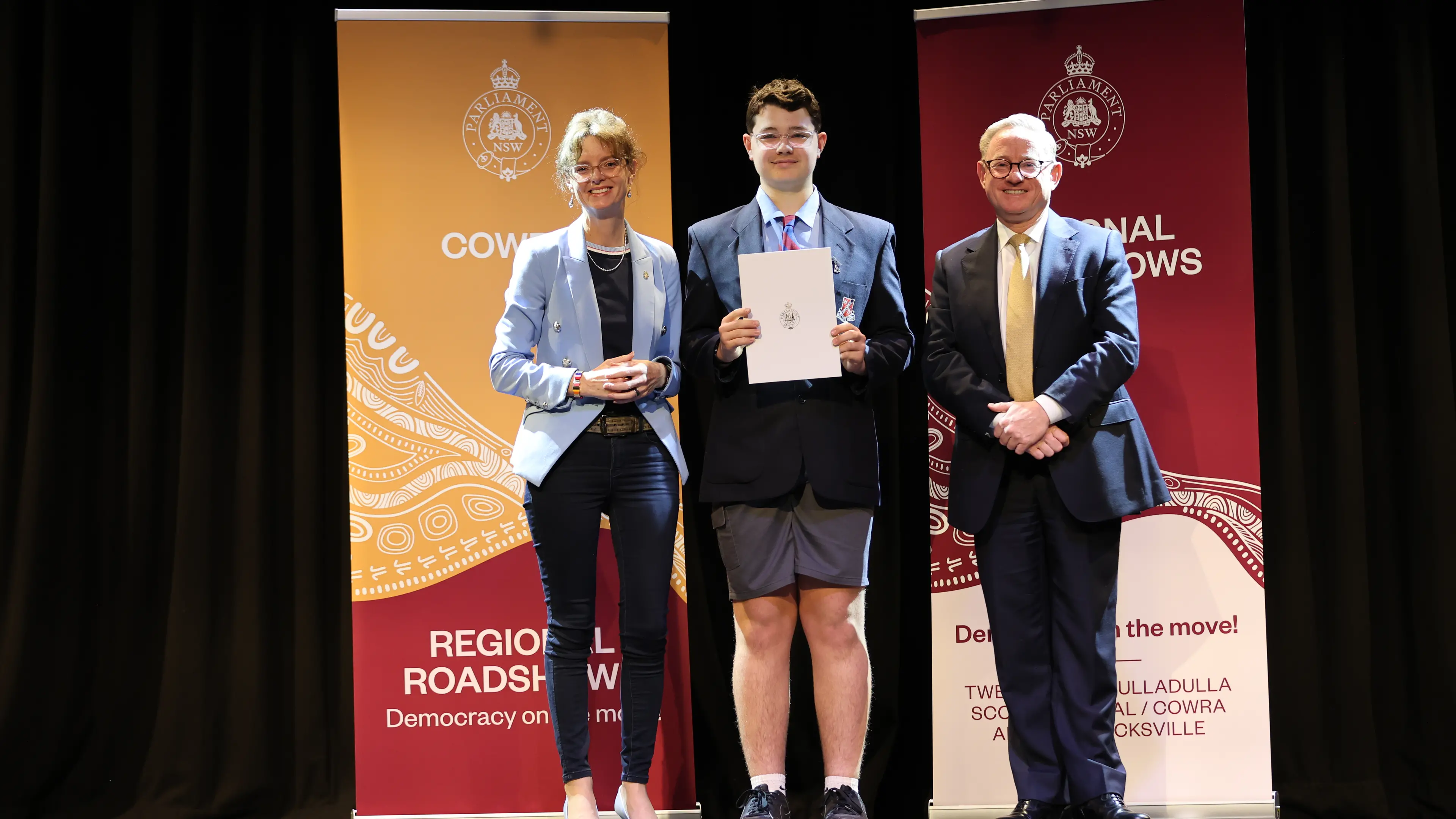 Students take issues to State leaders at youth forum