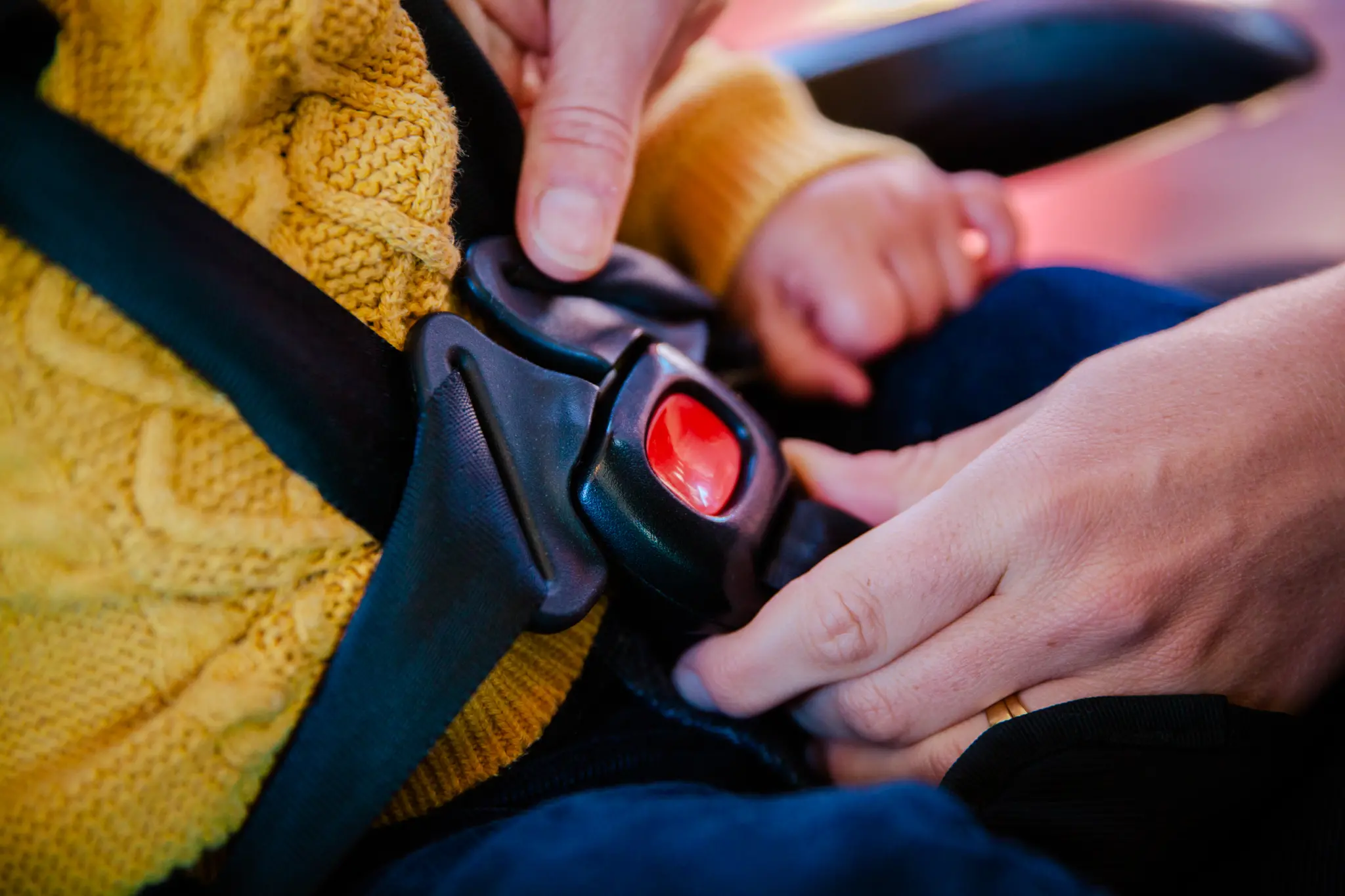Free online child car seat safety workshops
