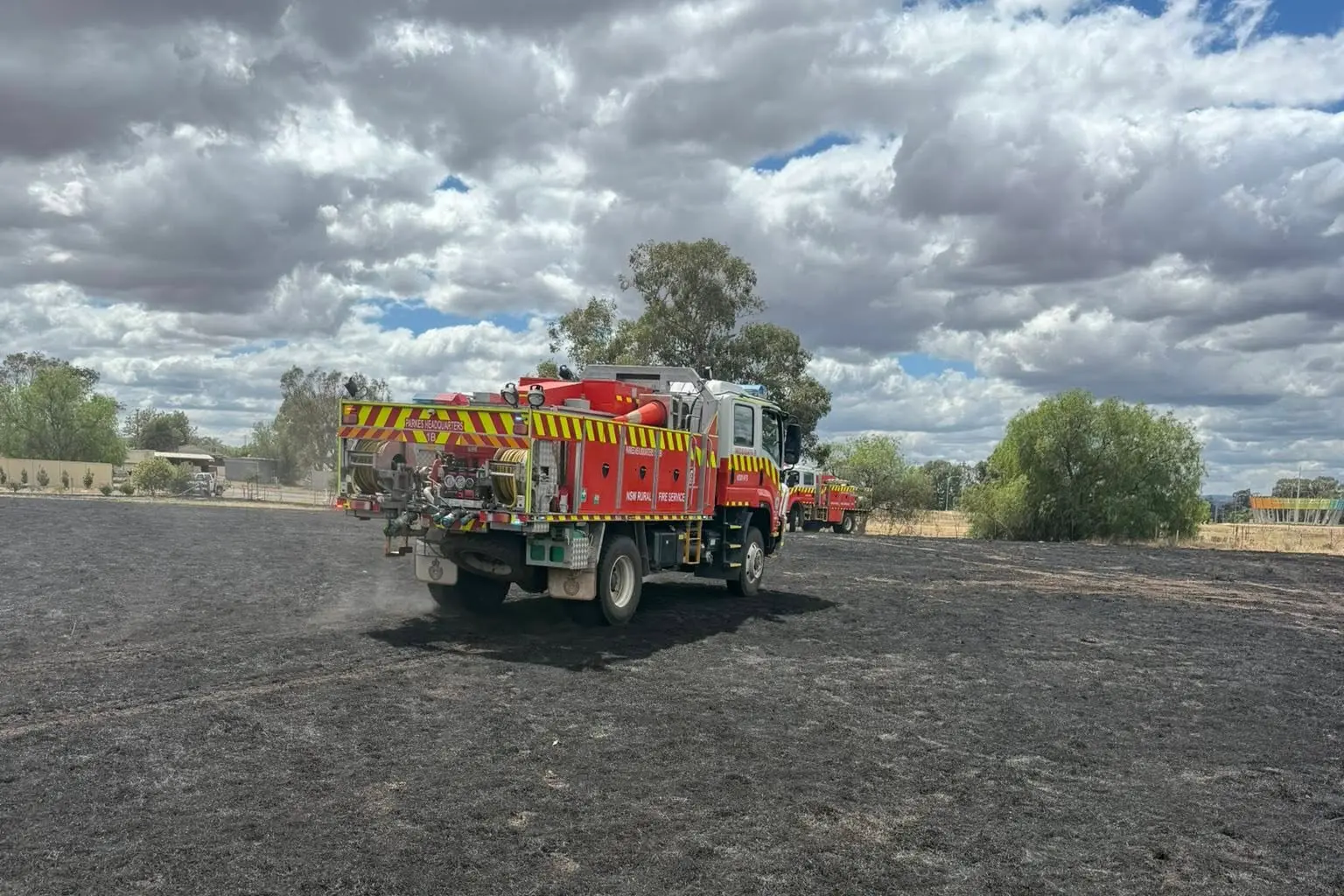<p>Whether you live in town, on a rural residential property or on a farm, there are steps you can take now to reduce your bushfire risk. PHOTO: Parkes Headquarters Brigade</p>\\n