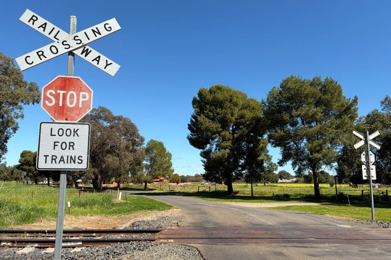 <p>Upgrades to the Akuna Road level crossing will be needed when the time comes for the new Parkes wetlands to open.</p>\\n