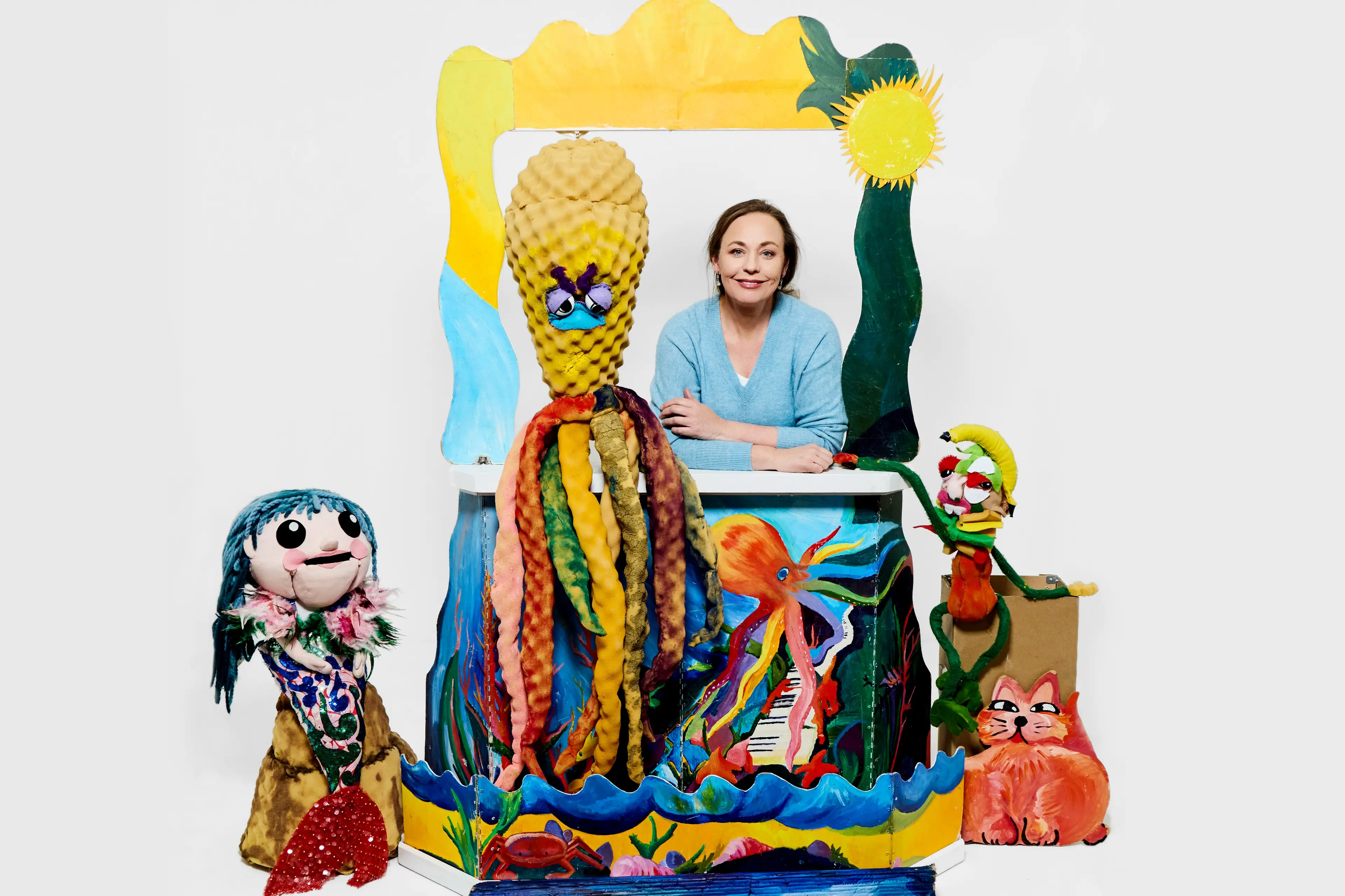<p>Meet Australian actor Abi Tucker, Hester an environmentally conscious puppet and their underwater friends, and discover how recycling can be creative, fun and good for our oceans in this free puppet show these school holidays.</p>\\n