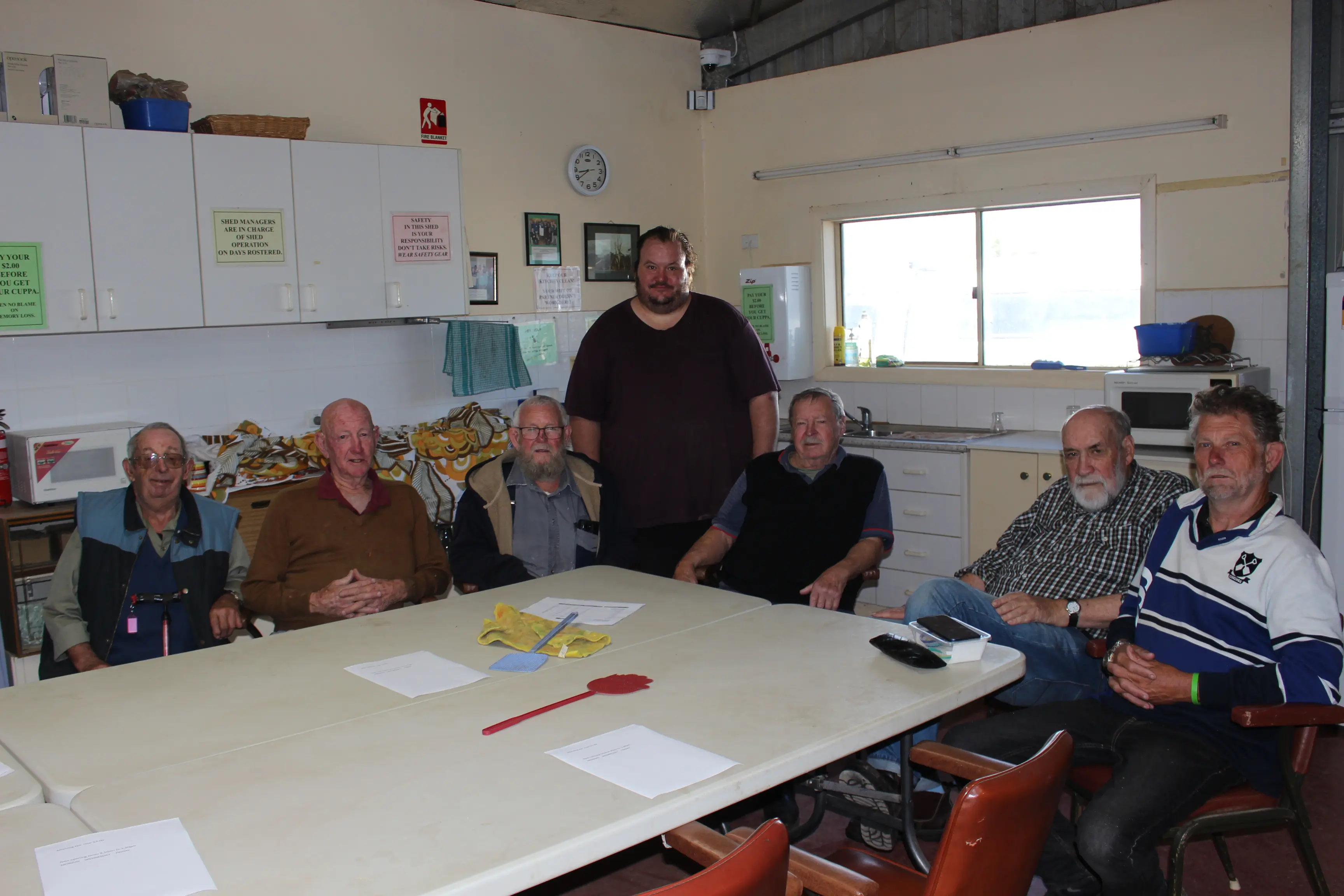 <p>Alan Thornton, Bob Blanch, Ron Fewings, Tim Weaver (standing), George Pratt, John Banham and Garry Smith are among the members of the Parkes Men\\'s Shed. PHOTO: Brendan McCool</p>\\n