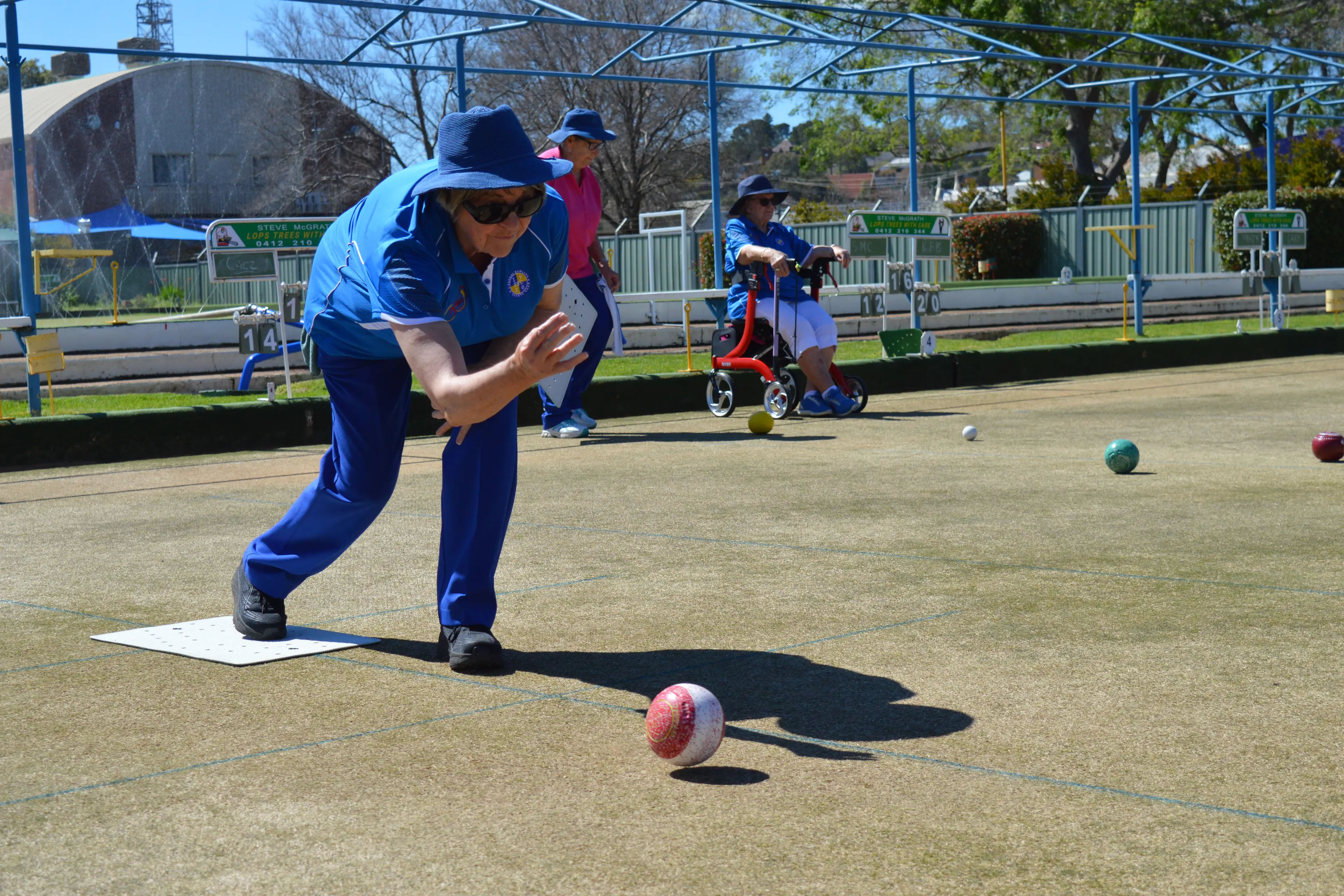 <p>Maureen Miller was always just a stroke ahead of her opponent in the Consistency Singles, winning 100-90. PHOTO: Christine Little</p>\\n