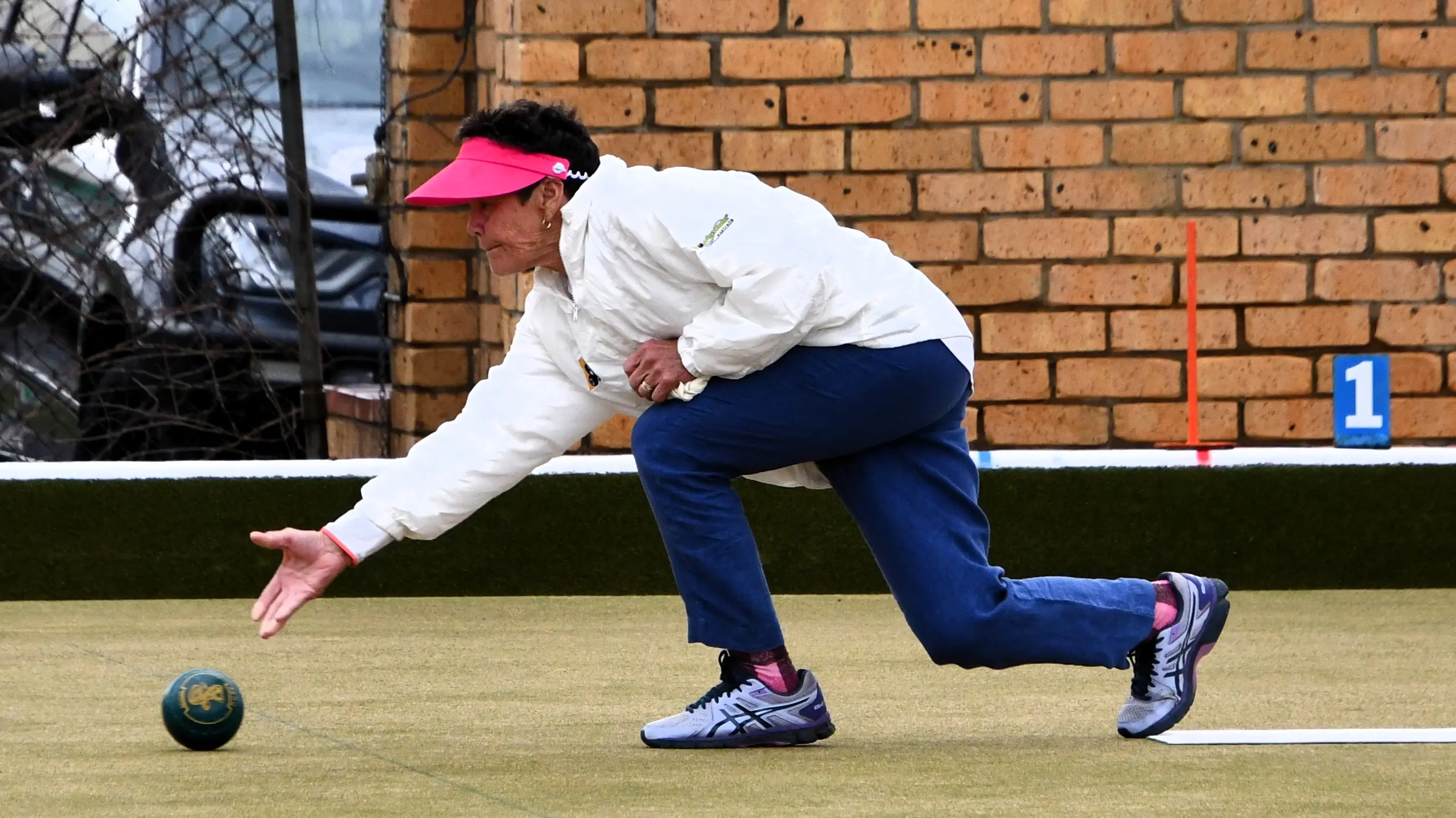 Singles showdown heats up