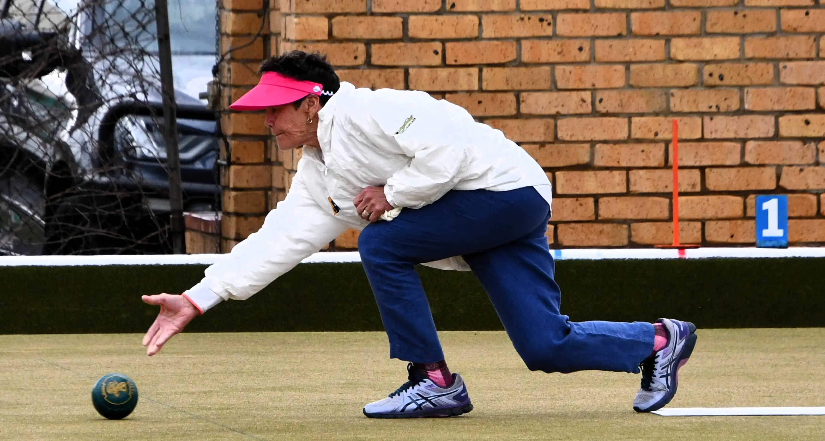 Singles showdown heats up