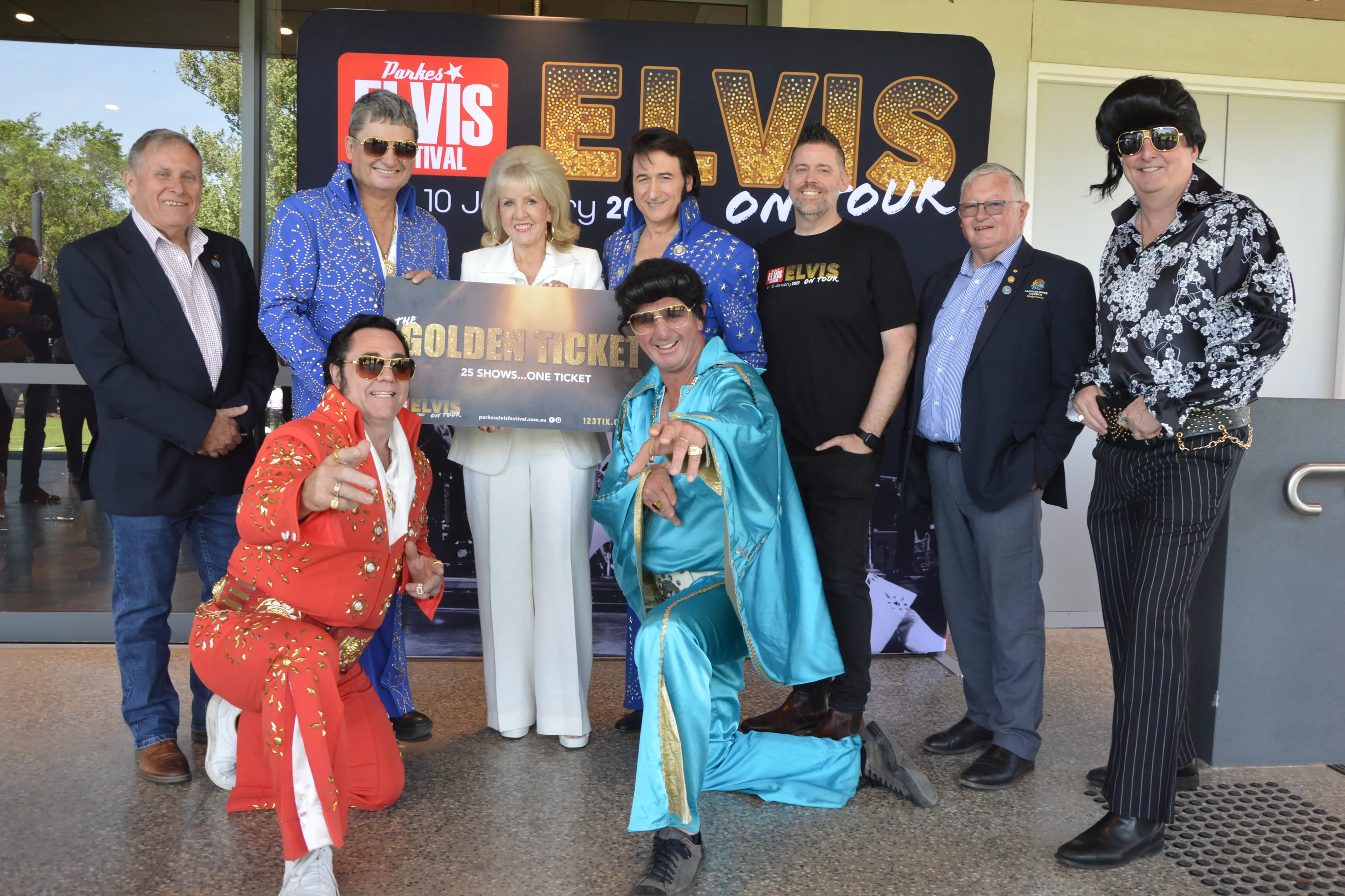 The King is on tour as town prepares for blockbuster festival