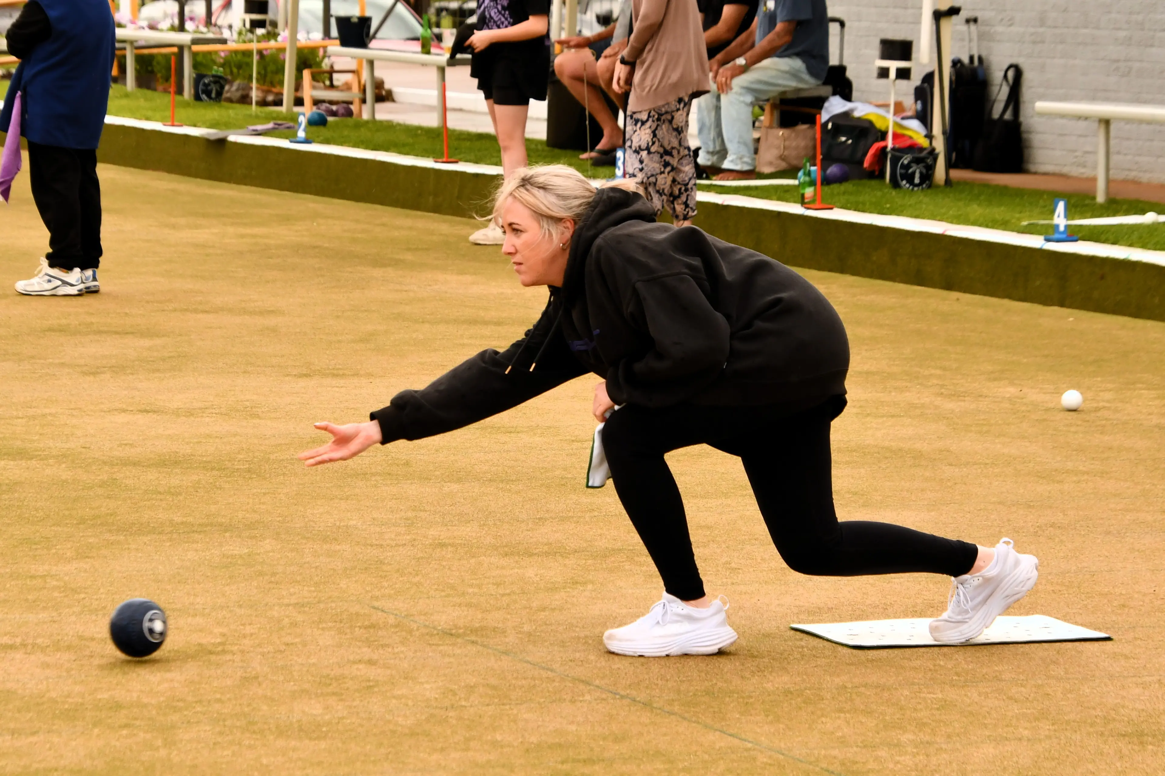 <p>Ashley Kirwan held her nerve to take out a 25\\u201322 victory in what was an absolute cracking Women\\u2019s Major Singles semi final. PHOTO: Jenny Kingham</p>\\n