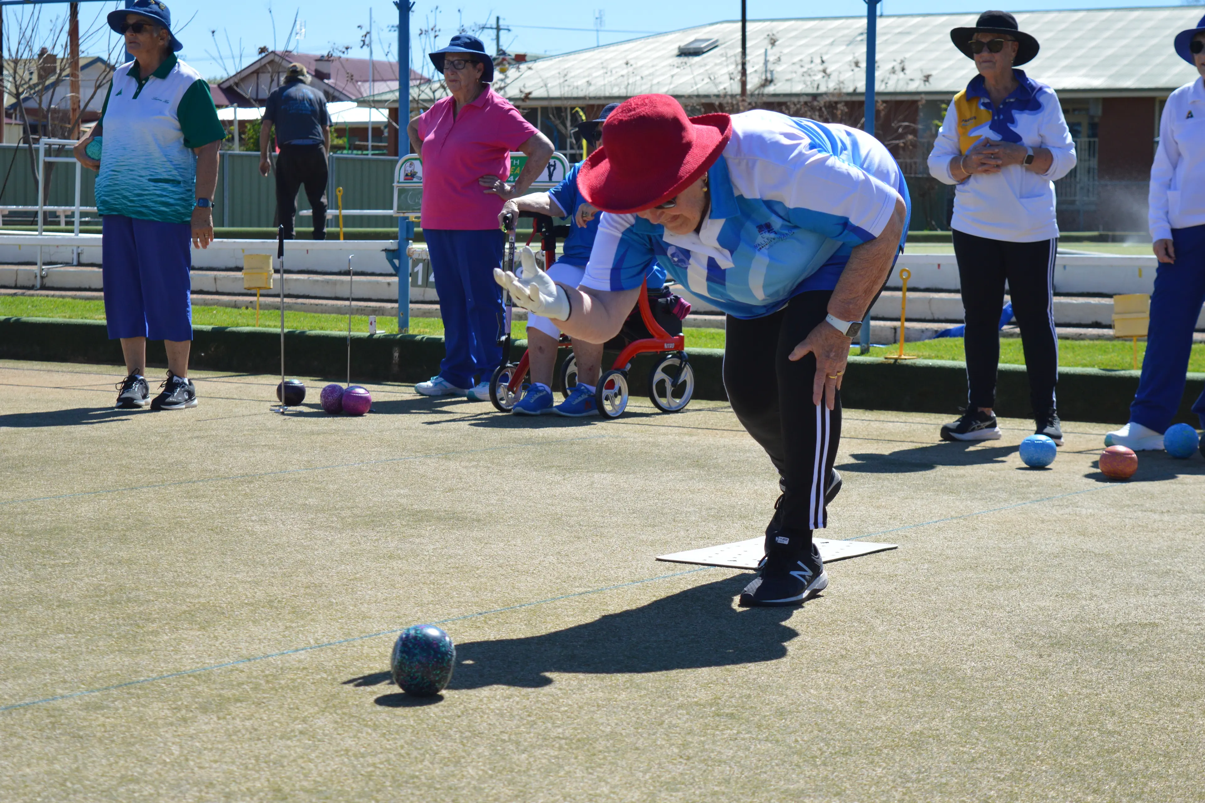<p>Betsy Johnstone and her team came from behind to score a quick 12 points to cross the line, defeating Team Tracy on Tuesday. PHOTO: Christine Little</p>\\n